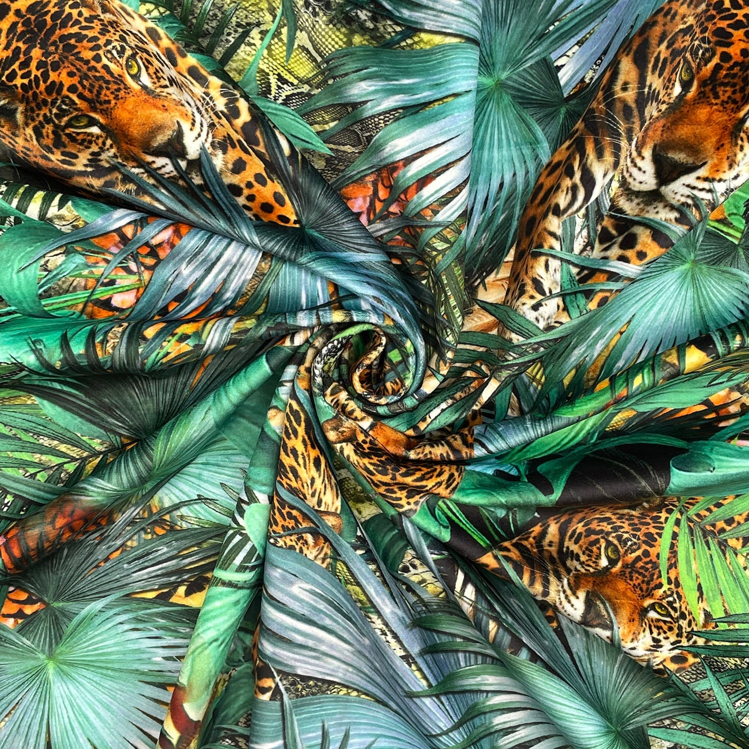 Luxury Printed Velvet Upholstery Fabric | Heavyweight Soft Durable Velvet 58