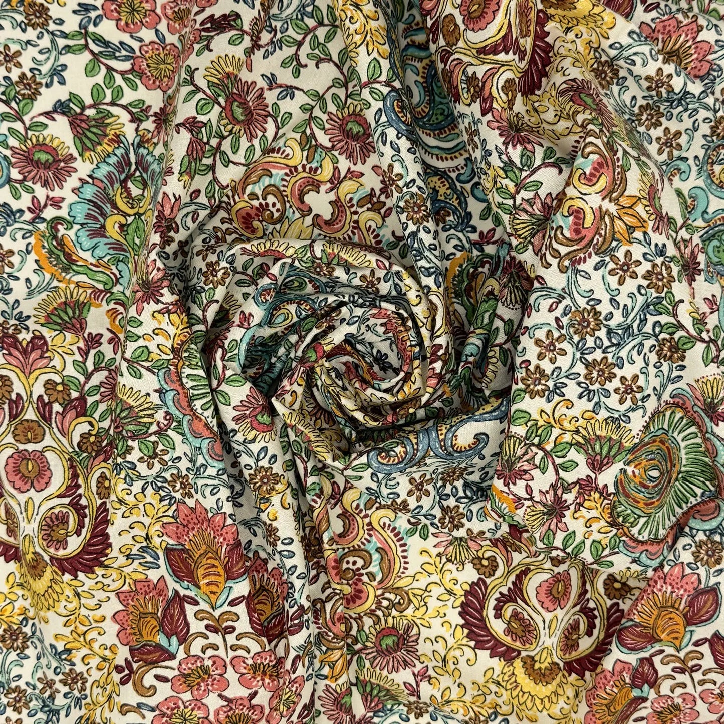 Printed Cotton Fabric | Lightweight 100% Cotton 57" (145cm) Wide Dressmaking & Craft Fabric – Sold by the Meter