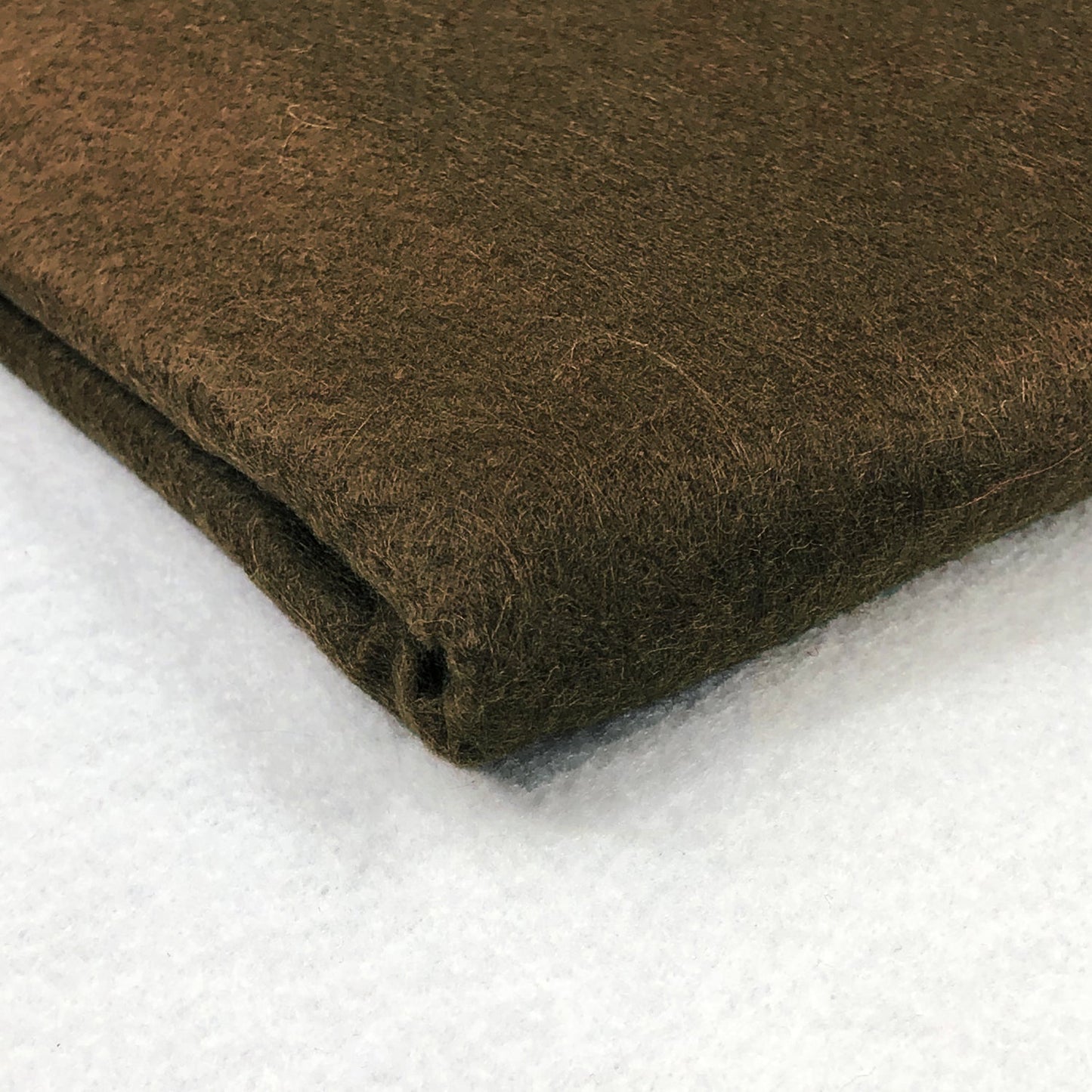 3mm Polyester Craft Felt Fabric | 36" (91cm) Wide 450gsm Thick Multi‑Purpose Felt – Sold by the Meter