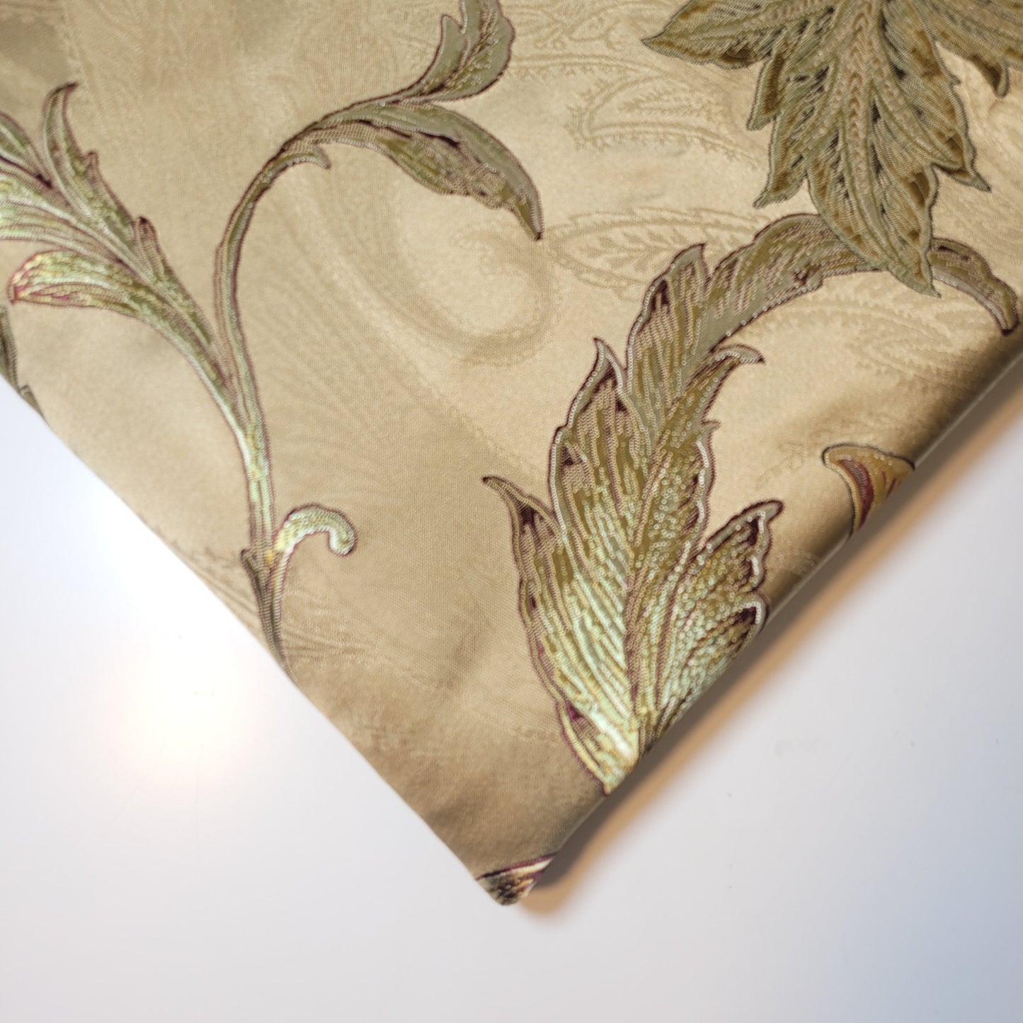 Ex-Designer Stock Upholstery Fabrics – 58" Wide Premium Chenille, Velvet, Linen & Tweed for Soft Furnishing & Crafts