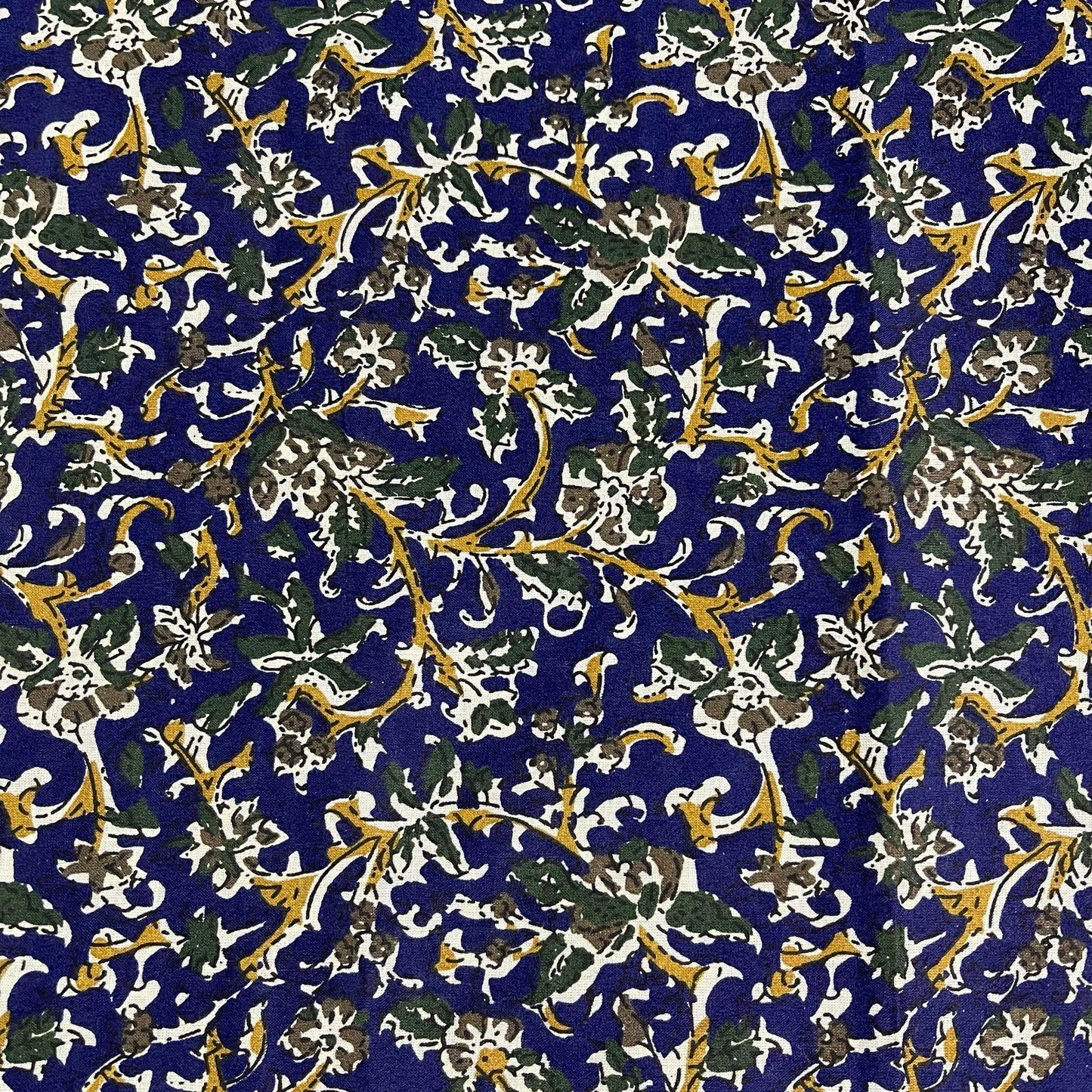 FLORAL COTTON POPLIN FABRIC Rose & Hubble Roses Ditsy Flower MATERIAL 58" Meter