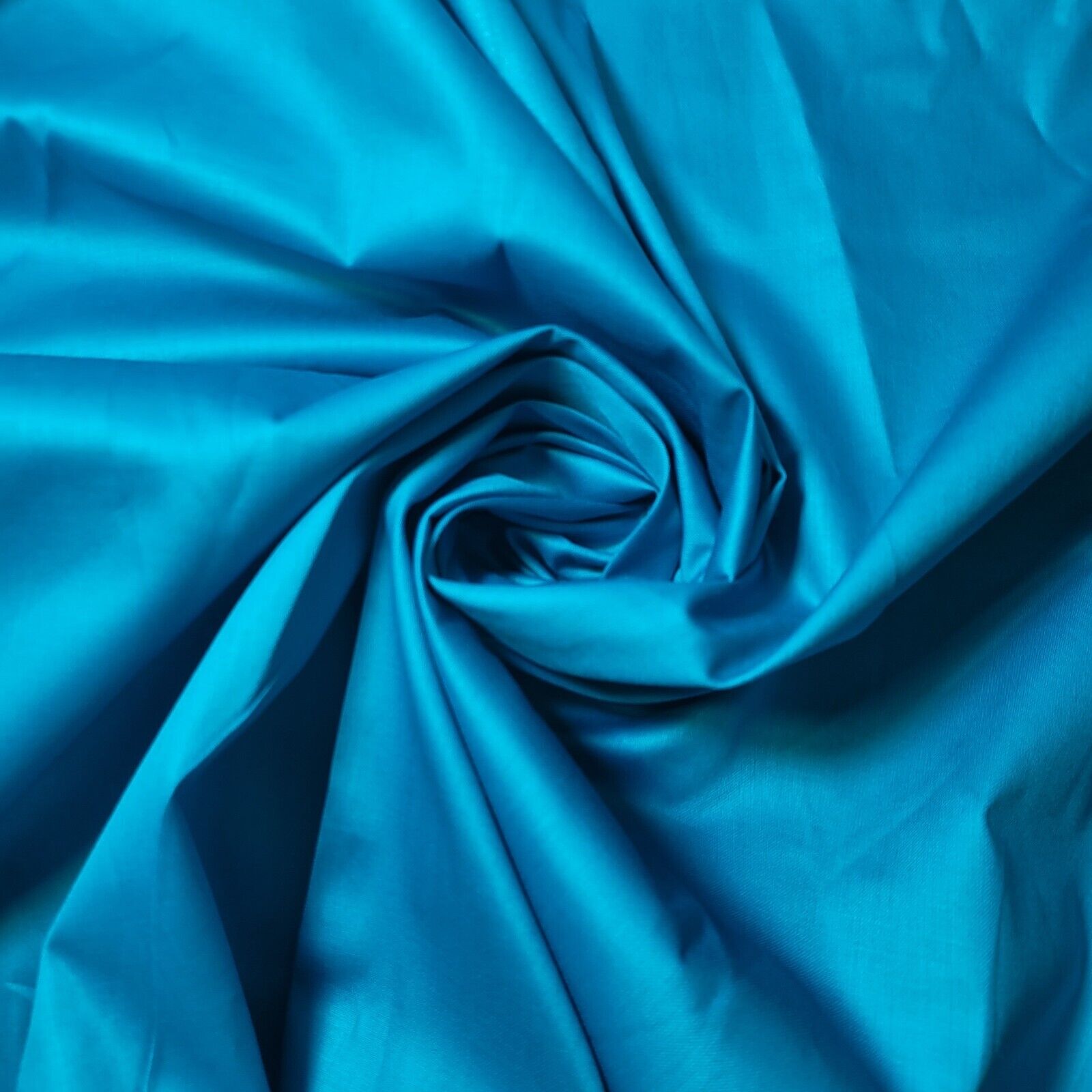 100% Cotton Sateen Fabric – 44