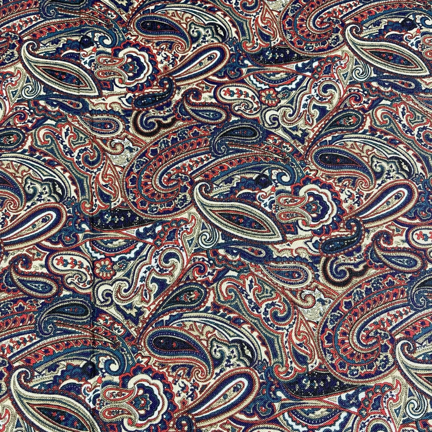 FLORAL COTTON POPLIN FABRIC Rose & Hubble Roses Ditsy Flower MATERIAL 58" Meter
