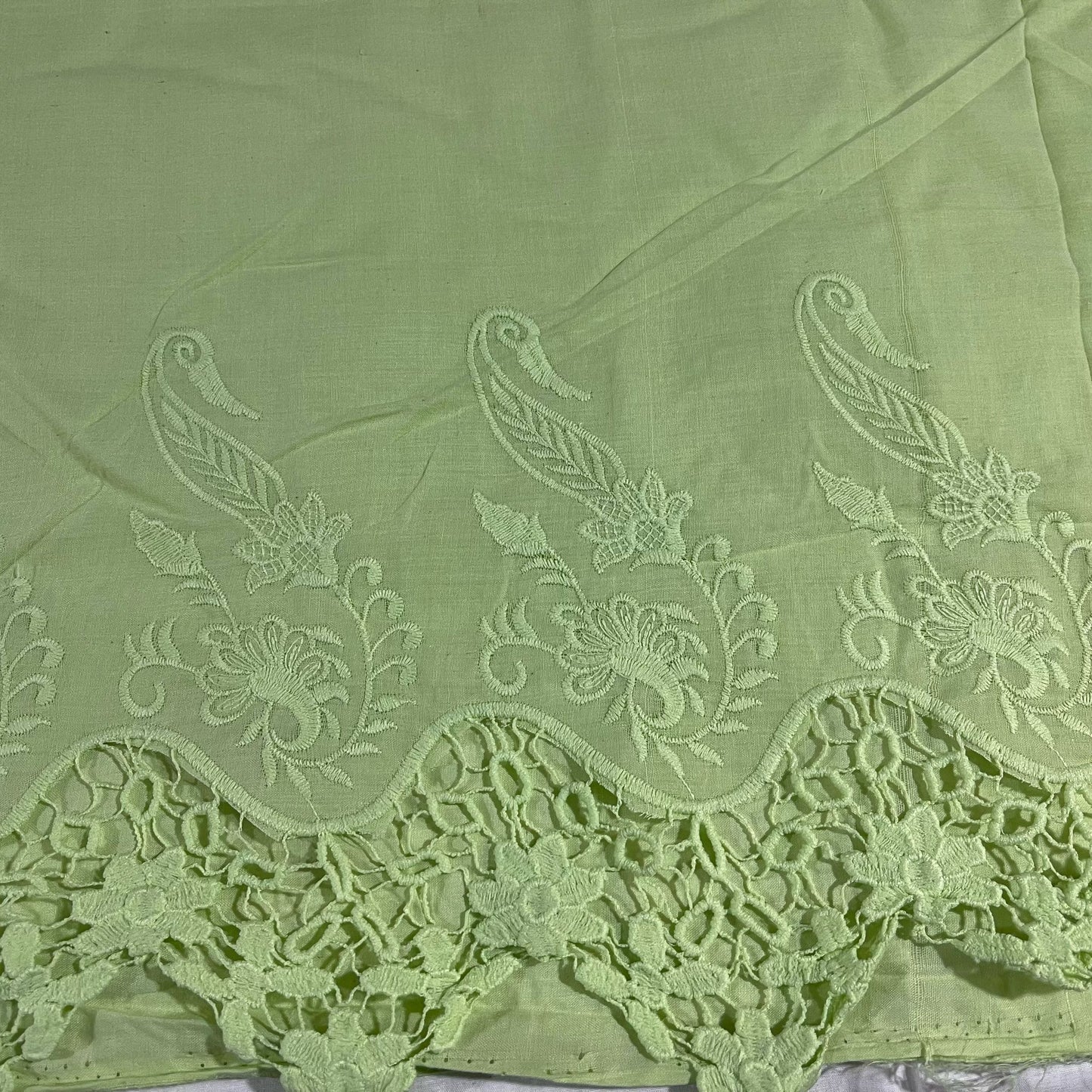 Cotton Floral Embroidery Fabric Lace Broderie Anglaise Dress Craft Material 44"