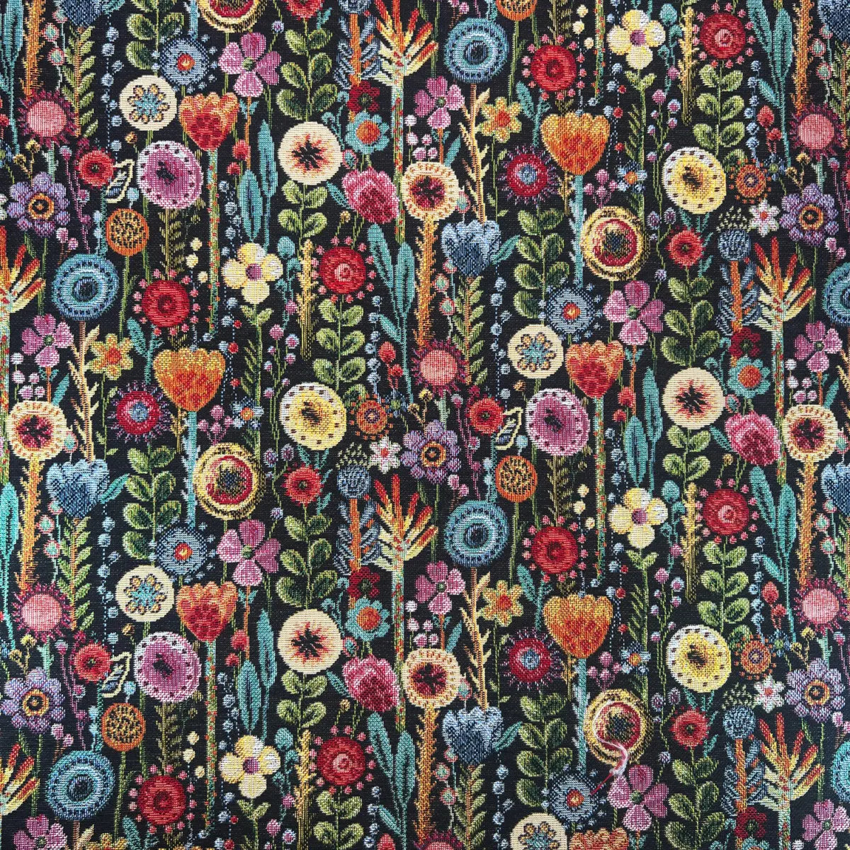 Luxury Cotton Rich Tapestry Fabric – New World Full Colour 55