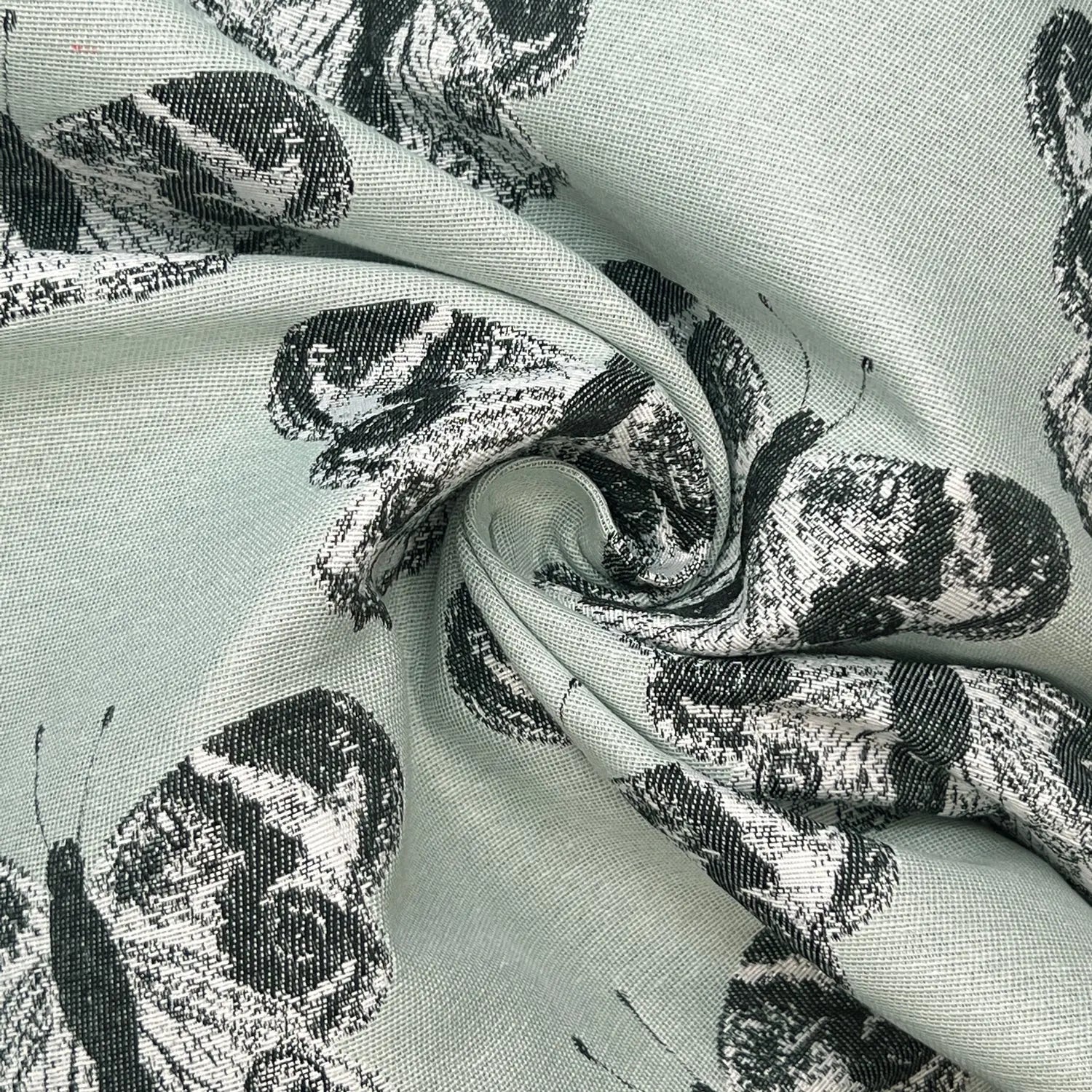 Luxury Cotton Rich Tapestry Jacquard Fabric – New World Jacquard 55