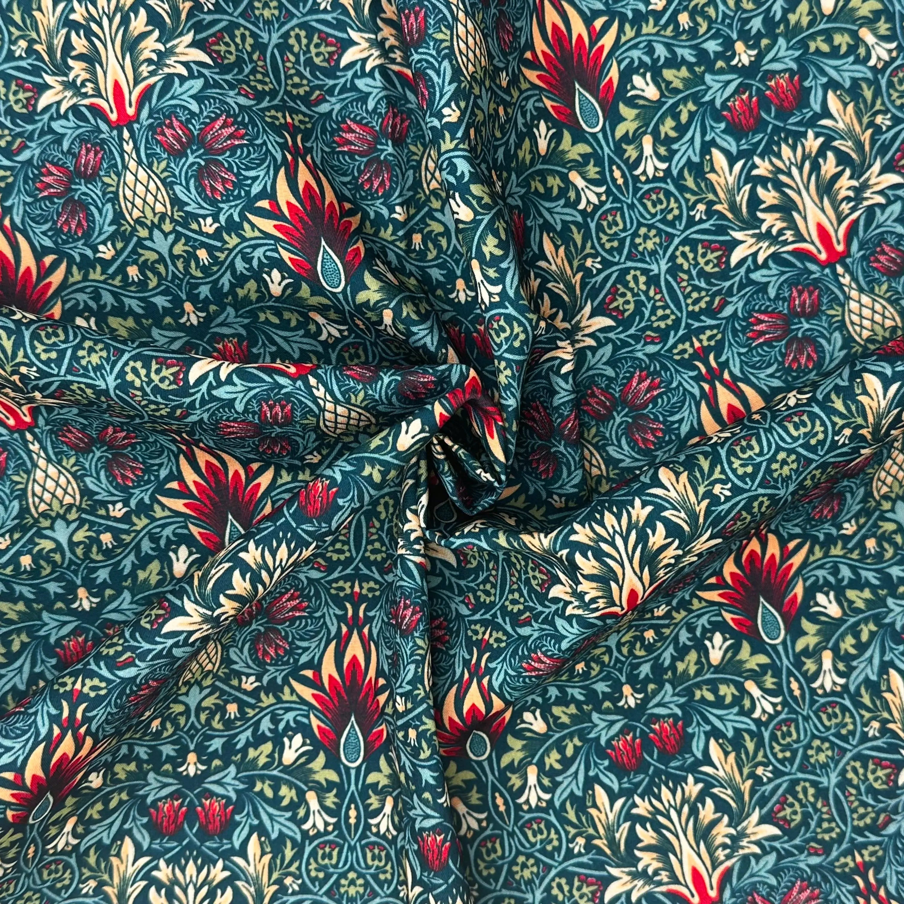 Polycotton Digital Print Fabric | 80% Polyester 20% Cotton 45