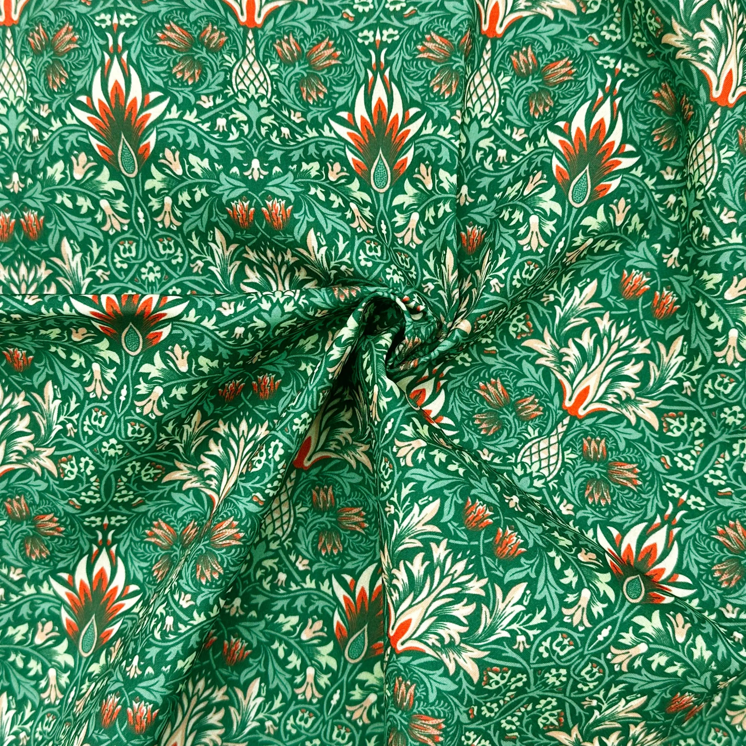 Polycotton Digital Print Fabric | 80% Polyester 20% Cotton 45