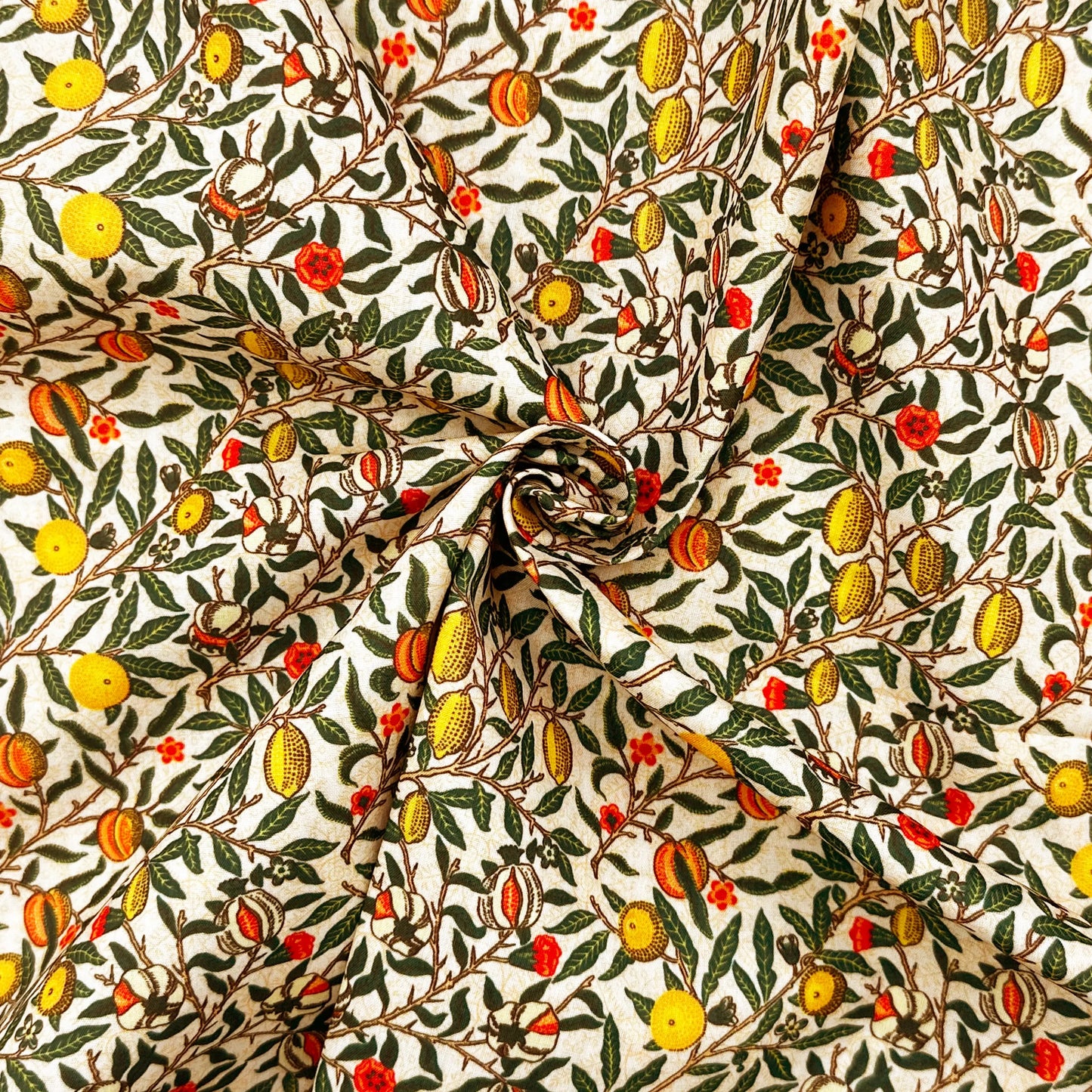 Polycotton Digital Print Fabric | 80% Polyester 20% Cotton 45" (115cm) Wide Lightweight Printed Fabric – Sold by the Meter