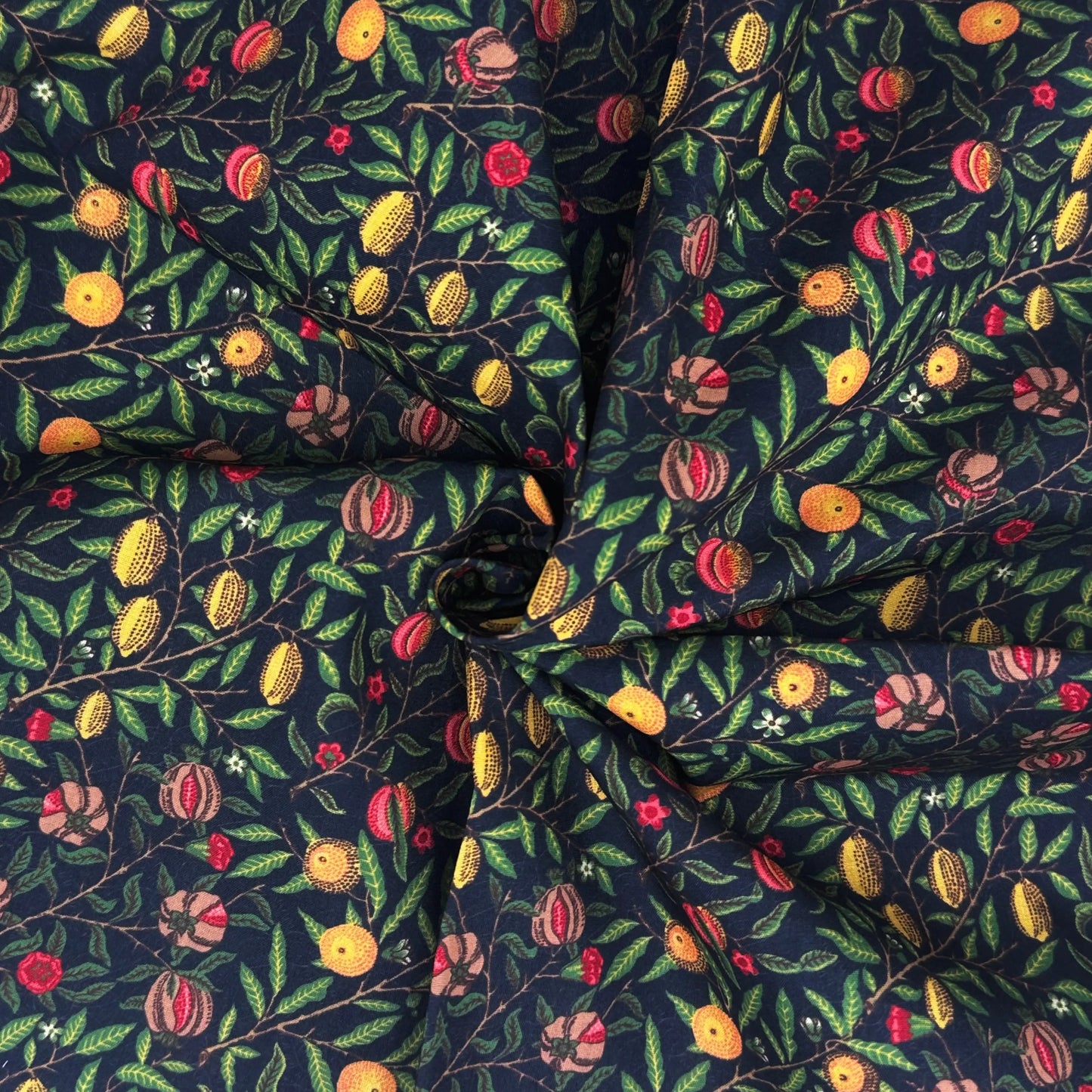 Polycotton Digital Print Fabric | 80% Polyester 20% Cotton 45" (115cm) Wide Lightweight Printed Fabric – Sold by the Meter