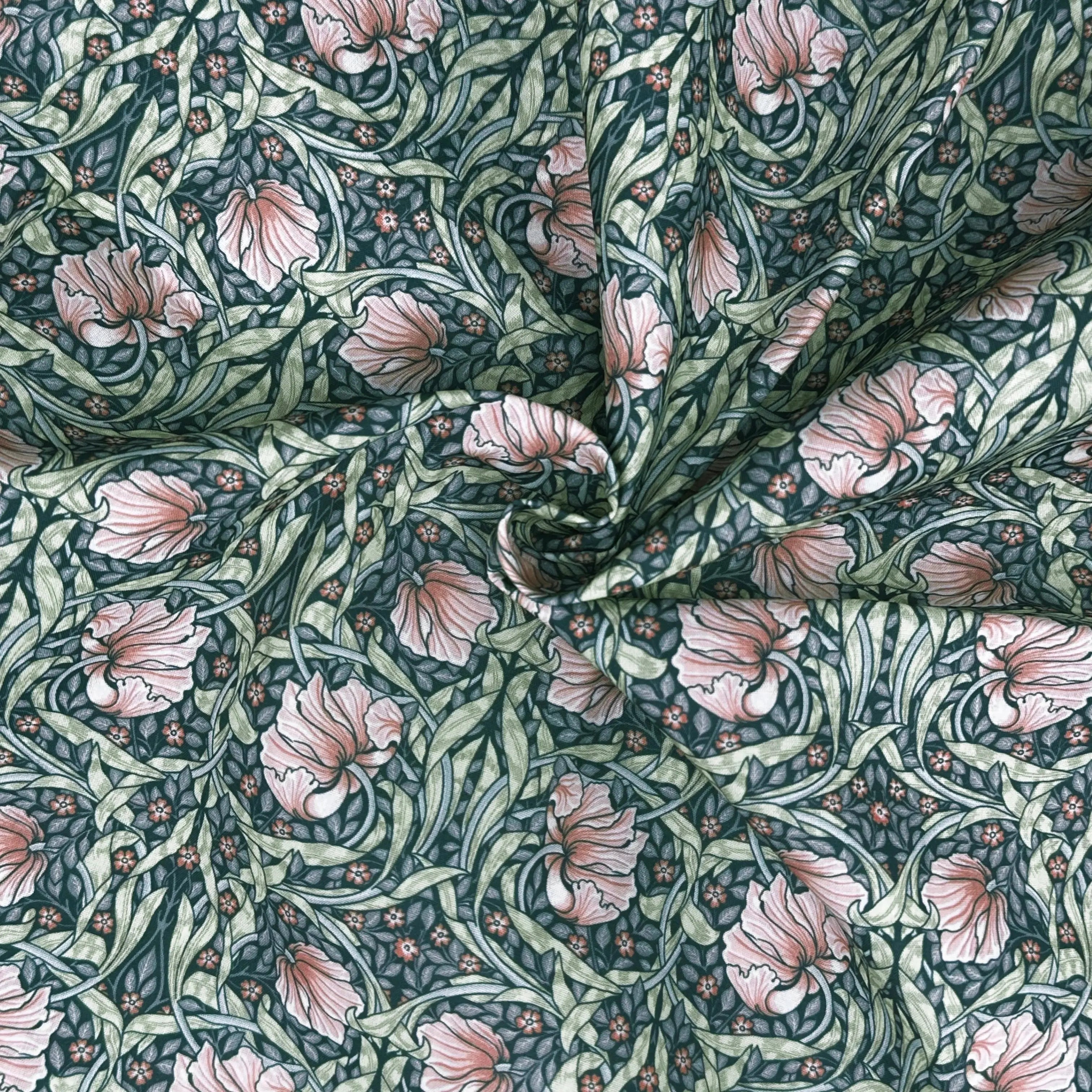 Polycotton Digital Print Fabric | 80% Polyester 20% Cotton 45