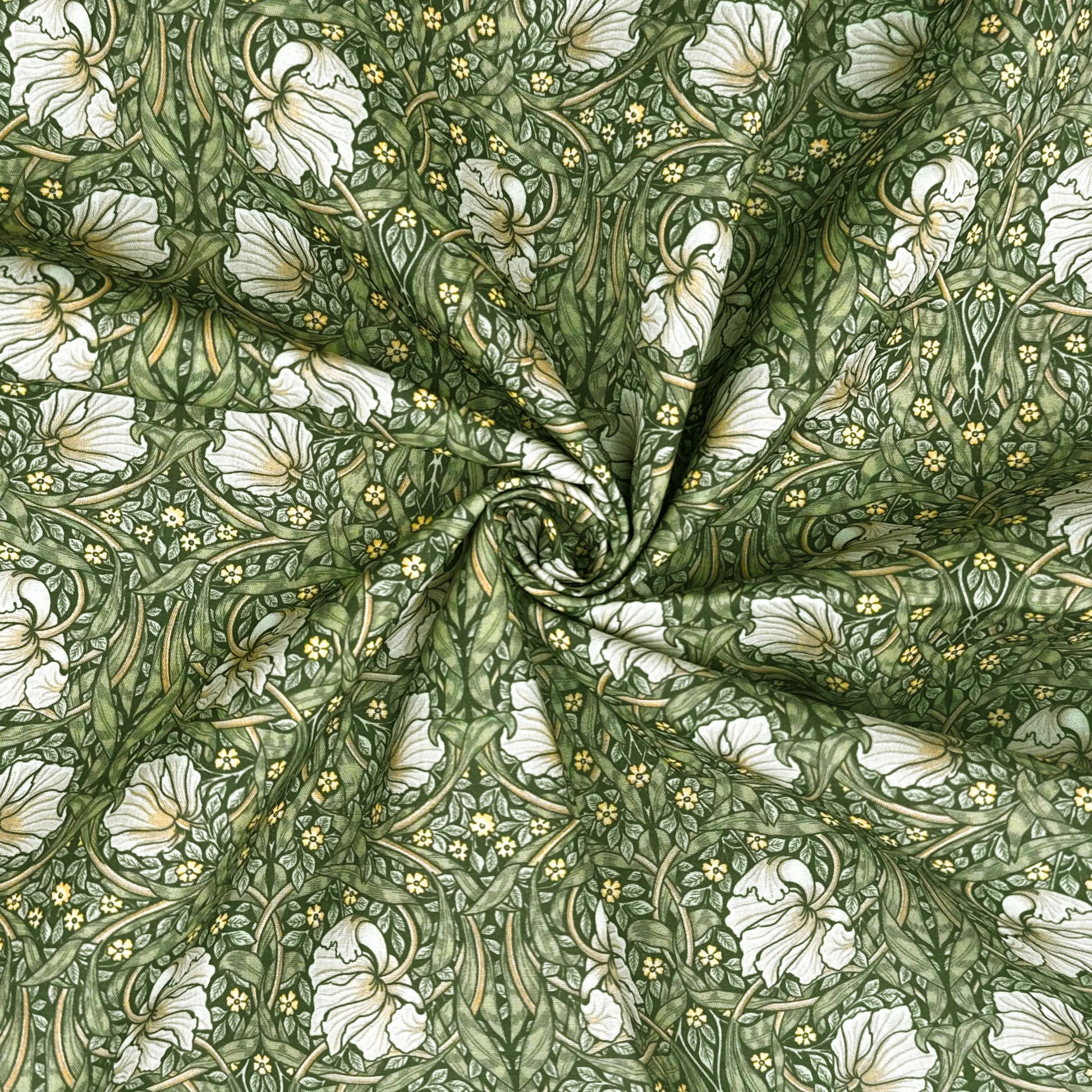 Polycotton Digital Print Fabric | 80% Polyester 20% Cotton 45" (115cm) Wide Lightweight Printed Fabric – Sold by the Meter