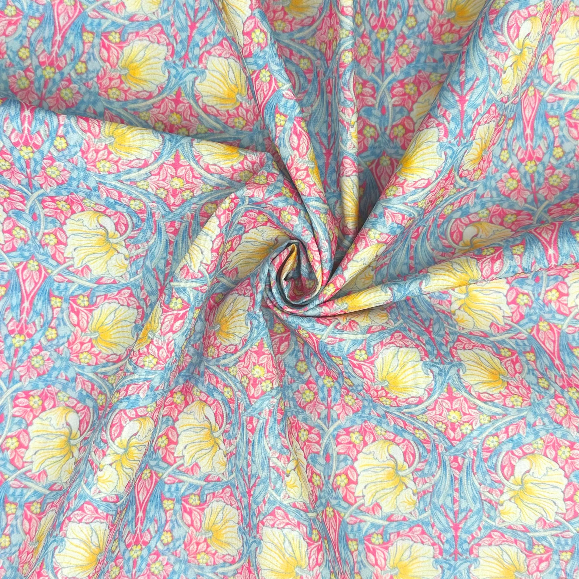 Polycotton Digital Print Fabric | 80% Polyester 20% Cotton 45" (115cm) Wide Lightweight Printed Fabric – Sold by the Meter
