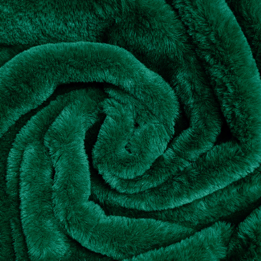 Luxury Plush Fur Fabric | Super Soft Faux Fur 59" (150cm) Wide 375gsm – Sold by the Meter