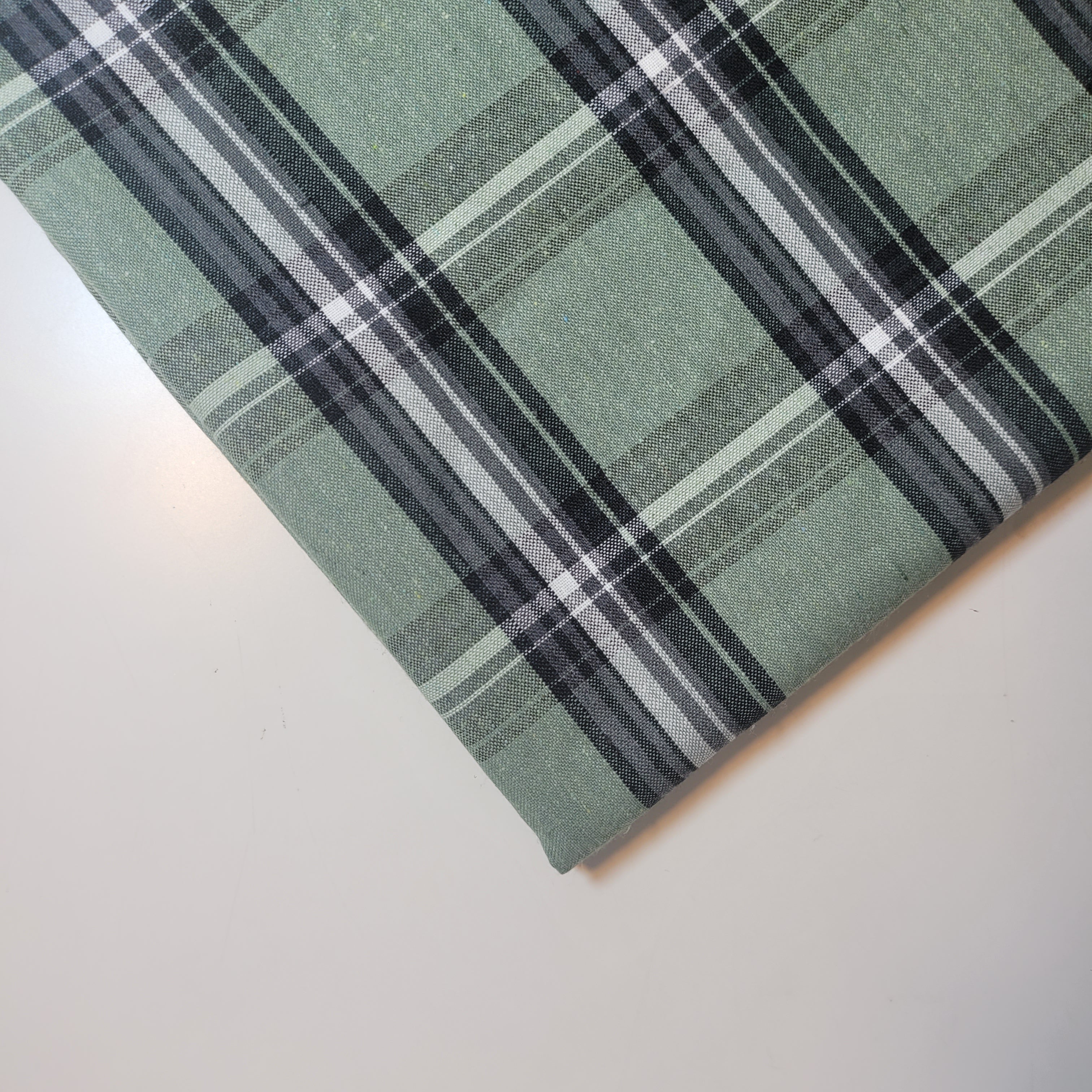 100% Cotton Tartan & Check Plaid Fabric – 58