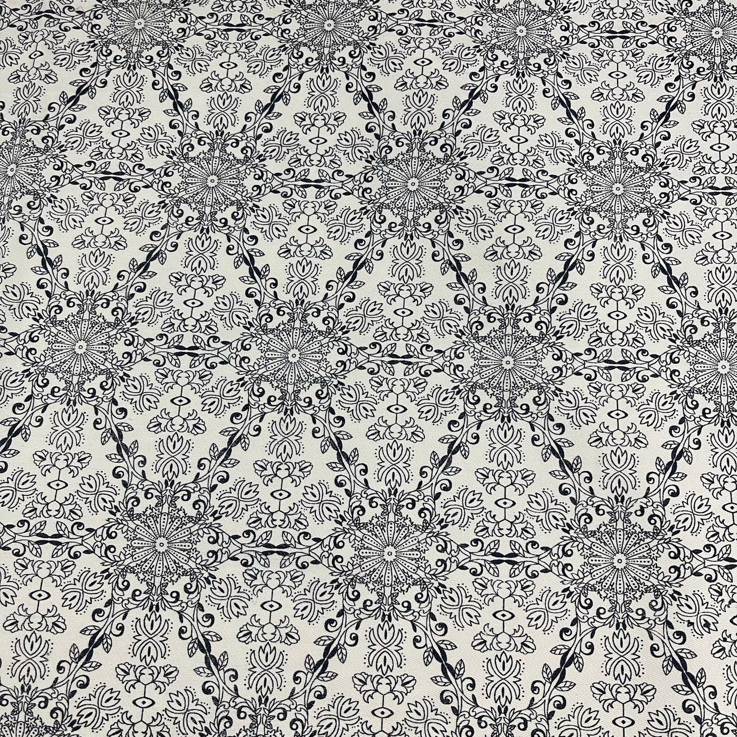 Floral 100% Cotton Fabric Paisley Dress Craft Costume Quilting Material 44"