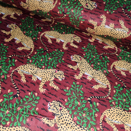 100 % Cotton Jungle Cats Leopards Tropical Jungle Material Dress Craft Quilting Fabric 44" Wide