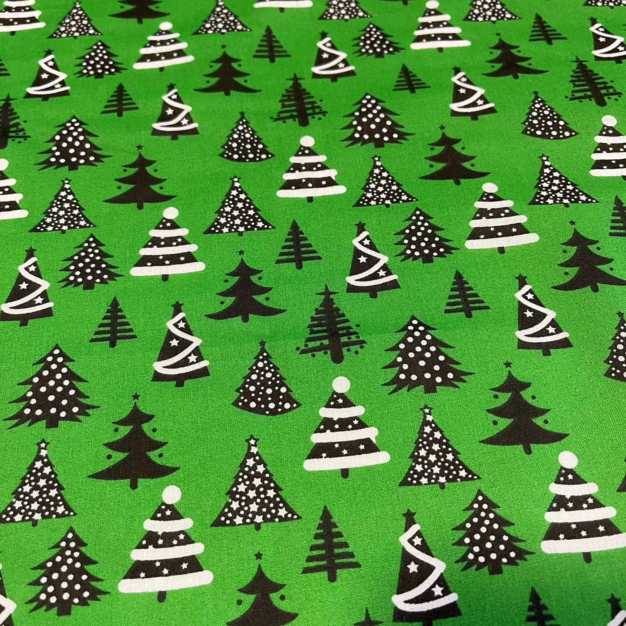Polycotton Festive Christmas Décor Dress Craft Fabric Xmas Material 44