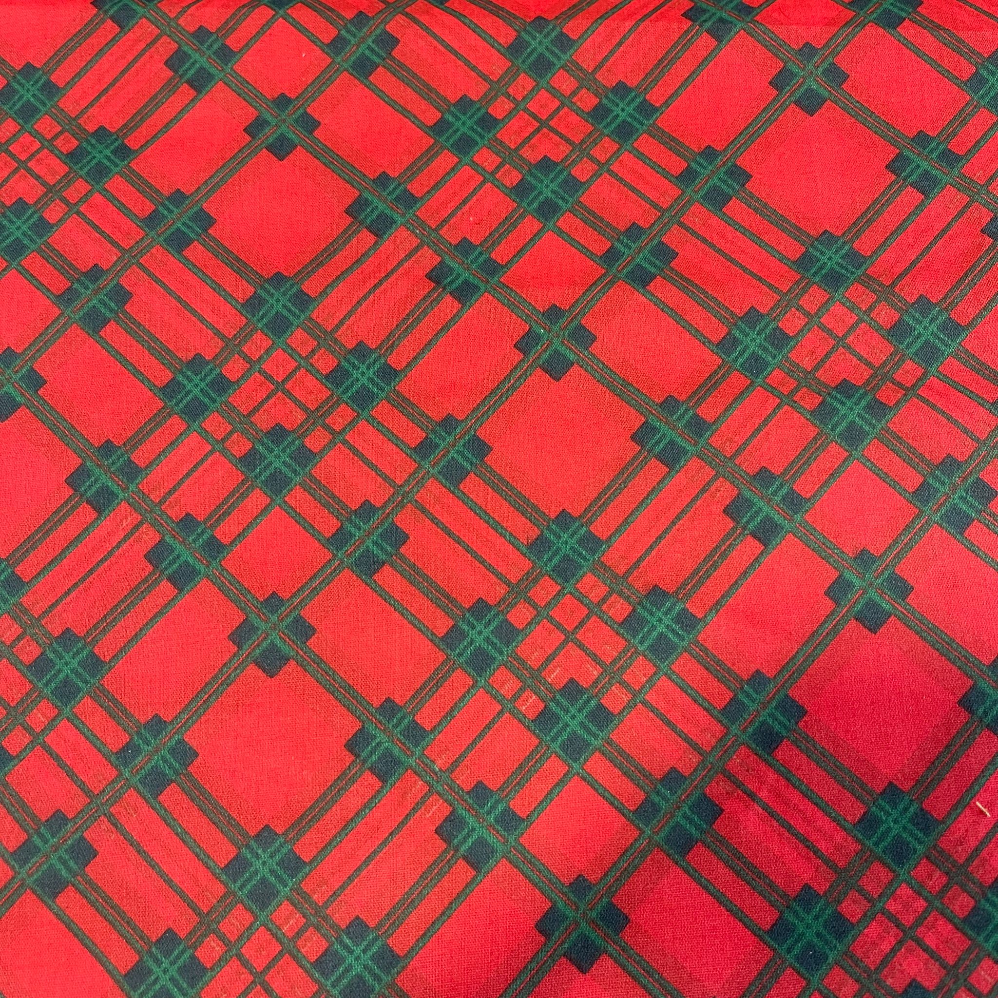 Polycotton Festive Christmas Décor Dress Craft Fabric Xmas Material 44