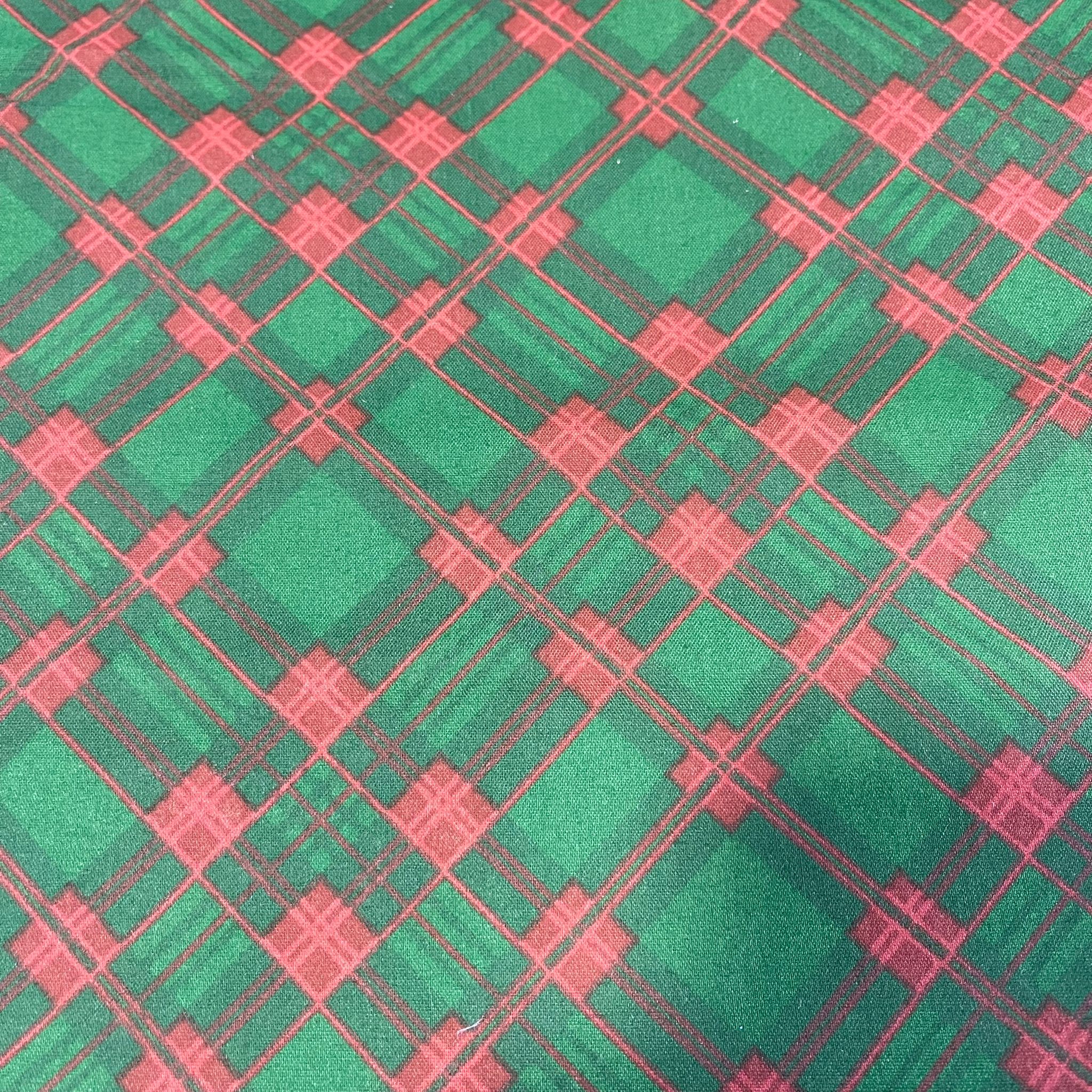Polycotton Festive Christmas Décor Dress Craft Fabric Xmas Material 44