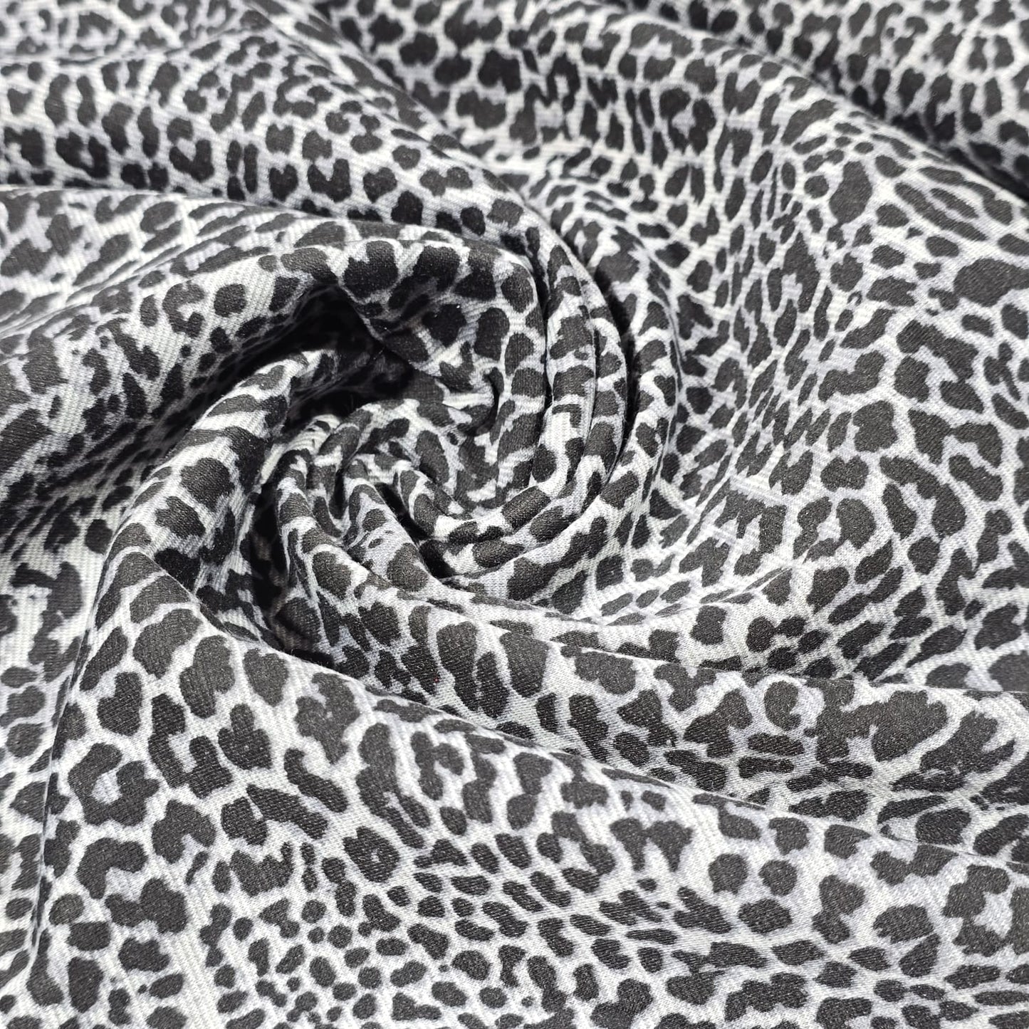 Printed Jersey Fabric 58" Wide Soft Stretch Dressmaking Fabric Sold By The Metre