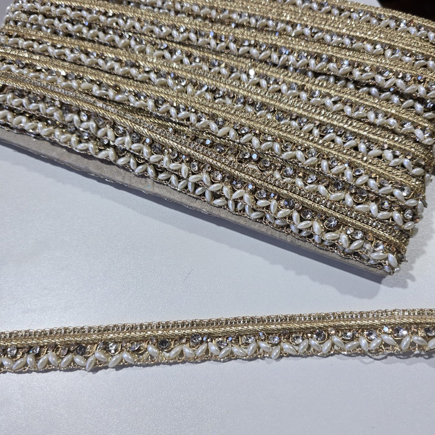 Luxury Embroidered Lace Trim Decorative Border for Bridal, Saree & Dressmaking by 9 Metres