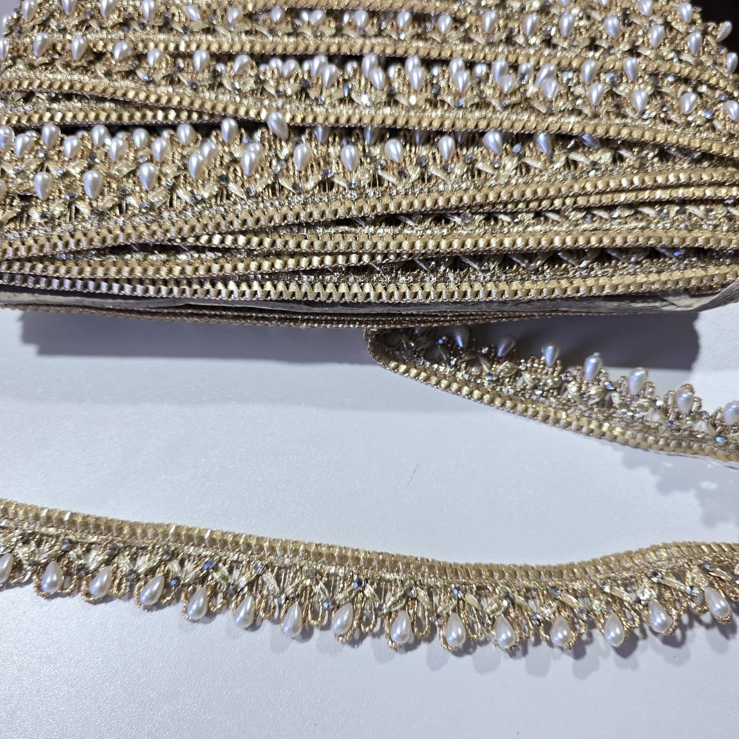 Luxury Embroidered Lace Trim Decorative Border for Bridal, Saree & Dressmaking by 9 Metres