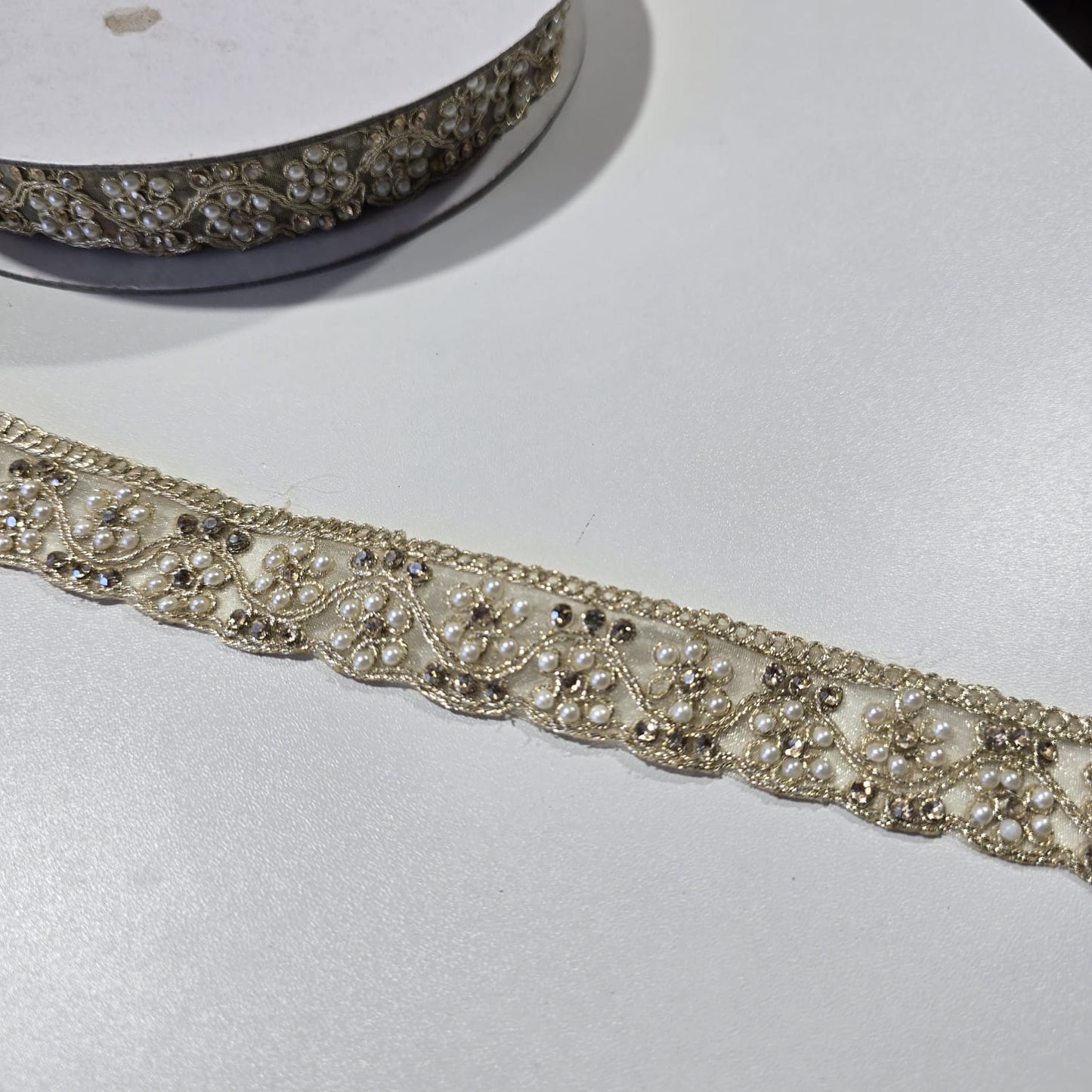 Luxury Embroidered Lace Trim Decorative Border for Bridal, Saree & Dressmaking by 9 Metres