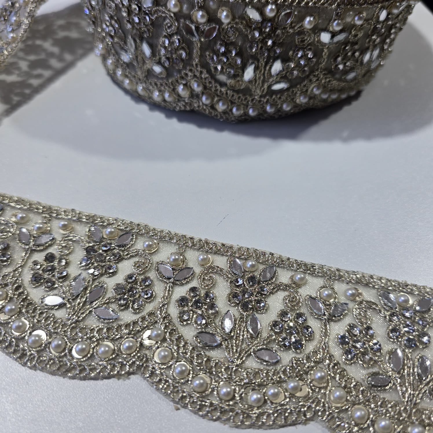 Luxury Embroidered Lace Trim Decorative Border for Bridal, Saree & Dressmaking by 9 Metres