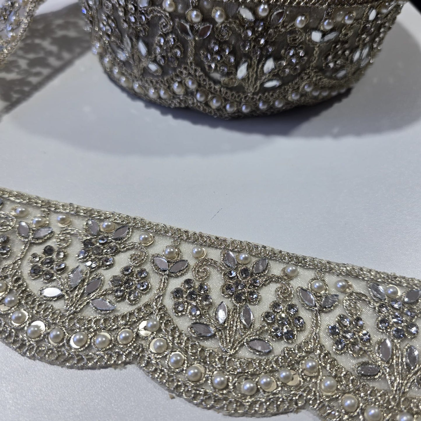 Luxury Embroidered Lace Trim Decorative Border for Bridal, Saree & Dressmaking by 9 Metres