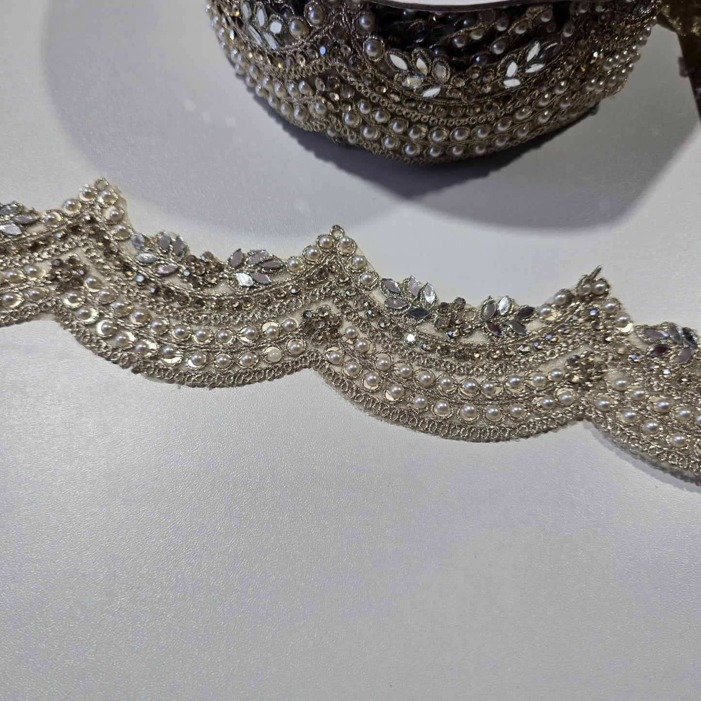 Luxury Embroidered Lace Trim Decorative Border for Bridal, Saree & Dressmaking by 9 Metres