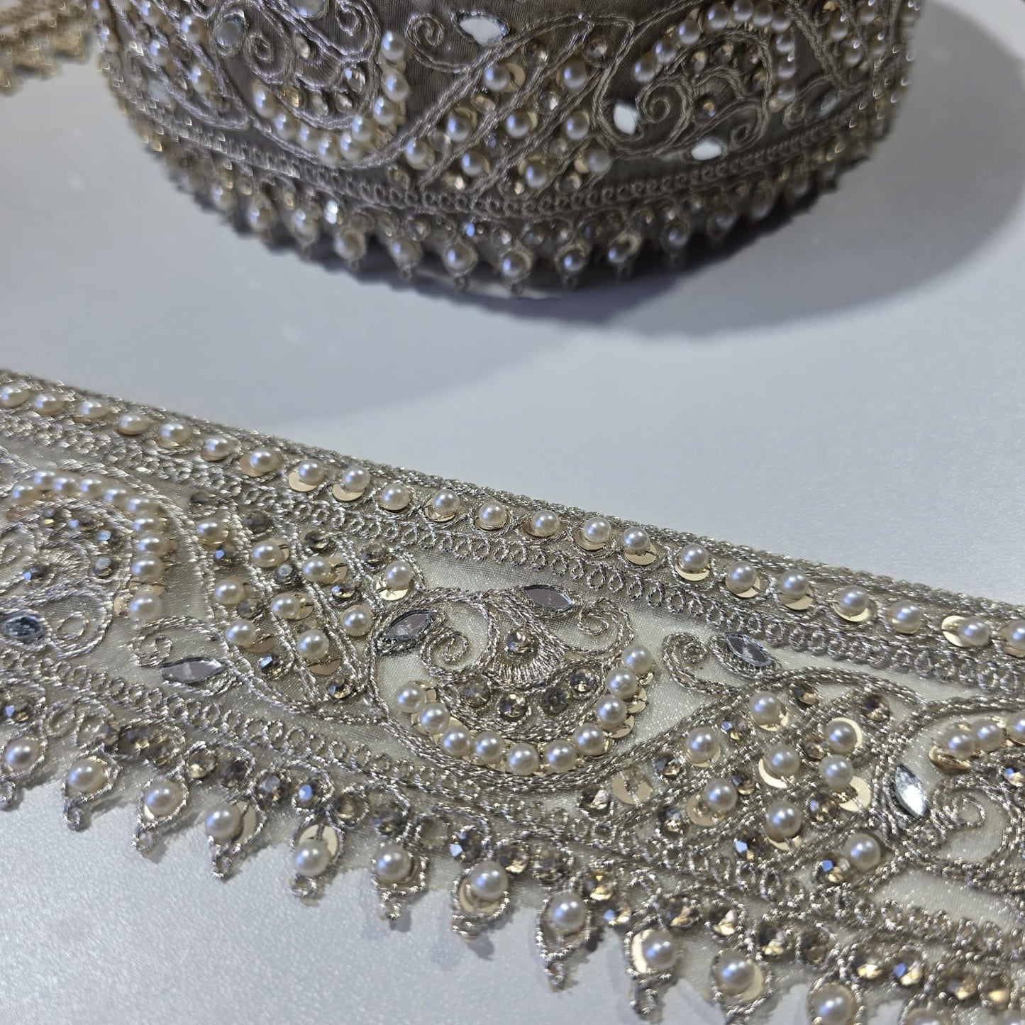 Luxury Embroidered Lace Trim Decorative Border for Bridal, Saree & Dressmaking by 9 Metres