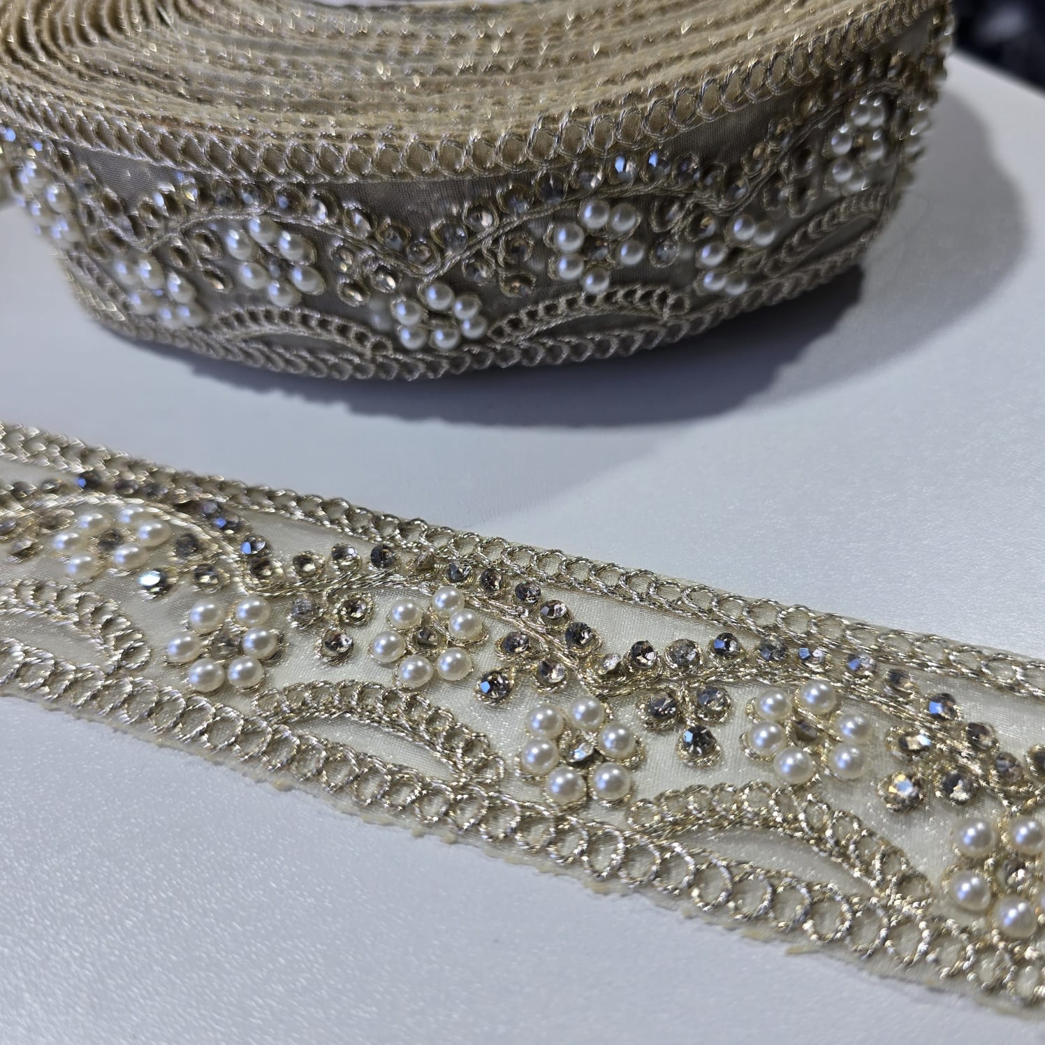 Luxury Embroidered Lace Trim Decorative Border for Bridal, Saree & Dressmaking by 9 Metres