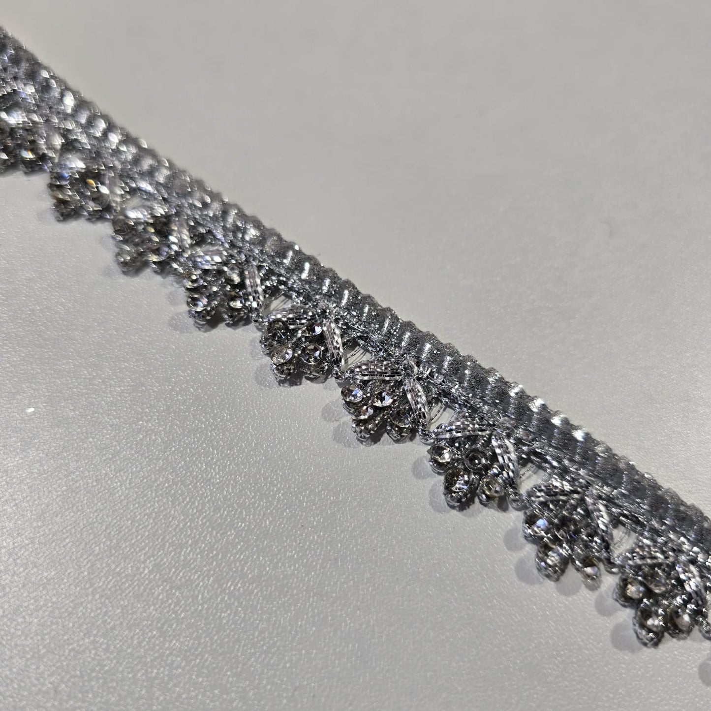 Luxury Embroidered Lace Trim Decorative Border for Bridal, Saree & Dressmaking by 9 Metres