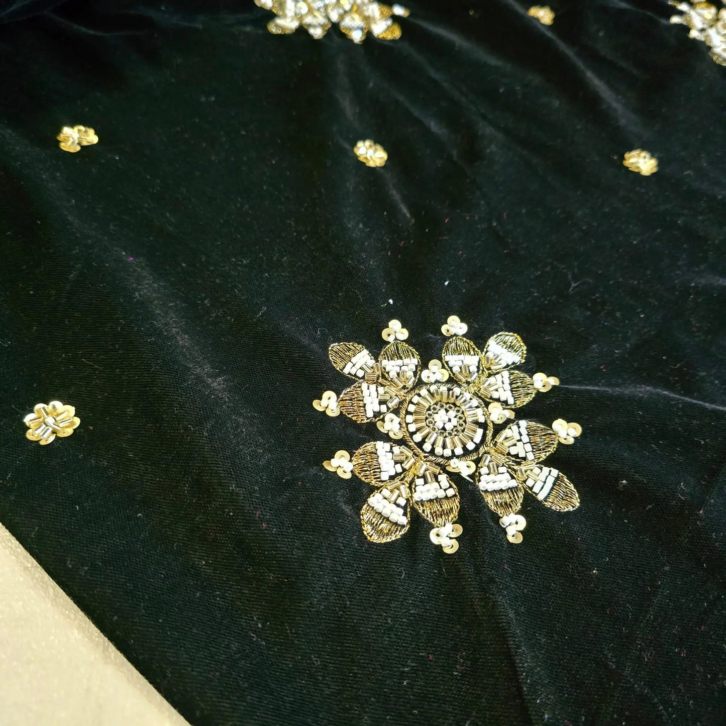 Hand Embroidery Silk Velvet Fabric Dress Craft Costume Quilting Material 44" Wide By The Meter