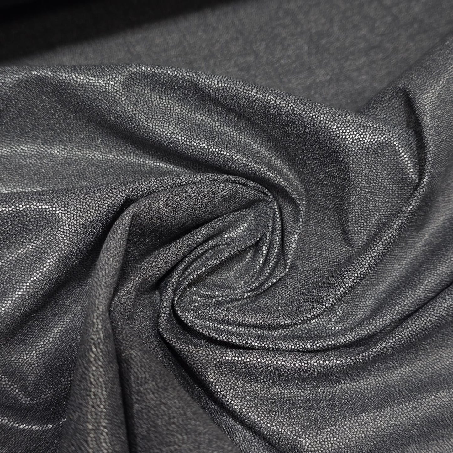 100% Cotton White / Black Woven Iron-On Fusible Interfacing Fabric 90cm By Meter