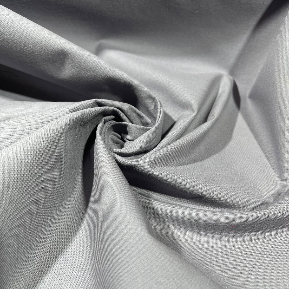 100% Cotton White / Black Woven Iron-On Fusible Interfacing Fabric 90cm By Meter