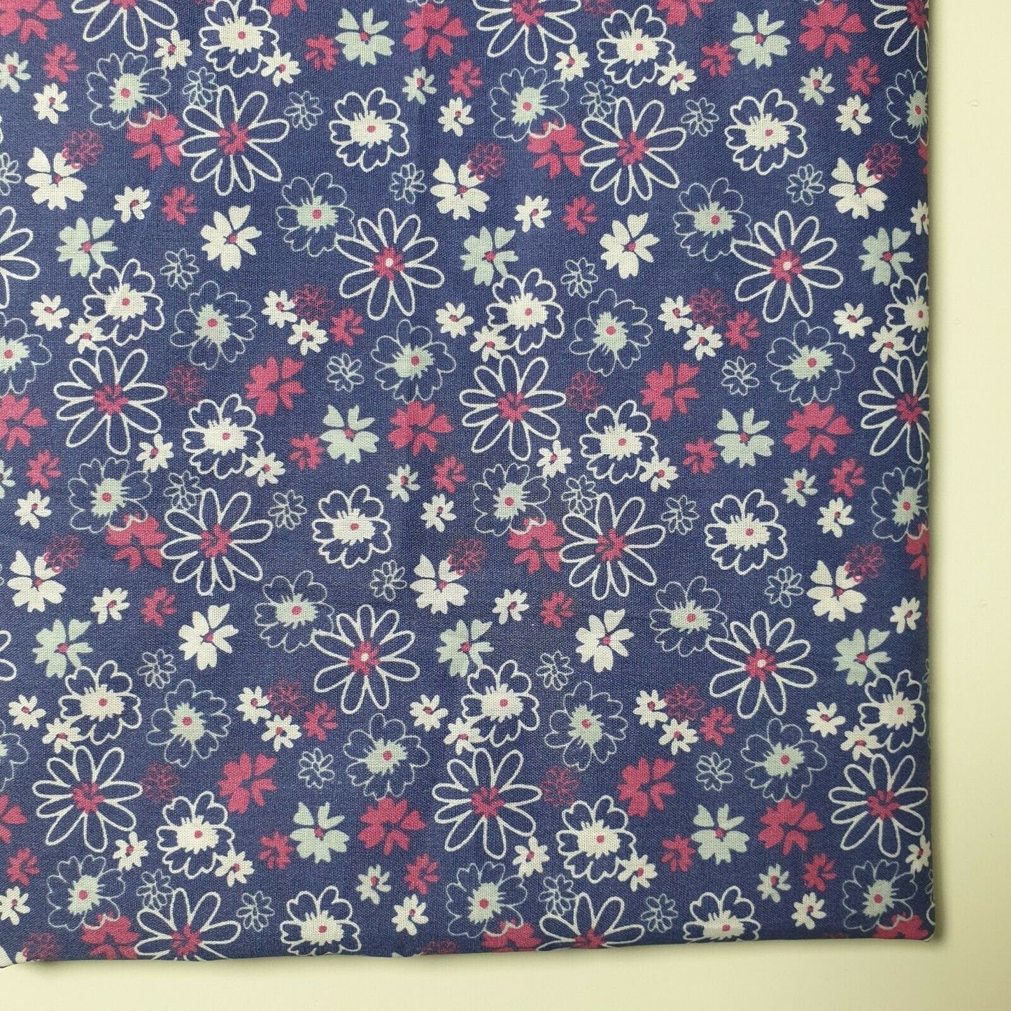 Printed Polycotton Fabric – 44" Wide – Floral, Animal, Nautical, Stars, Stripes, Fruit & Seasonal Craft Material by the Metre