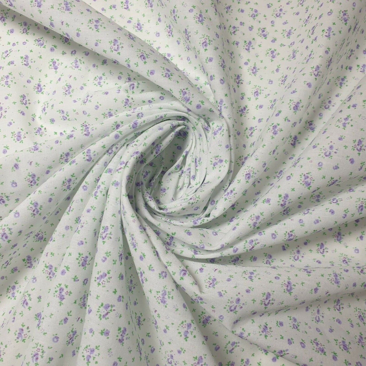 Printed Polycotton Fabric – 44" Wide – Floral, Animal, Nautical, Stars, Stripes, Fruit & Seasonal Craft Material by the Metre