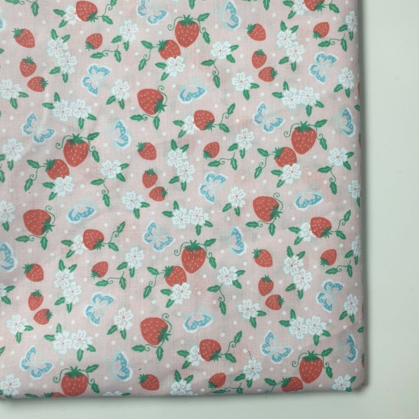 Printed Polycotton Fabric – 44" Wide – Floral, Animal, Nautical, Stars, Stripes, Fruit & Seasonal Craft Material by the Metre