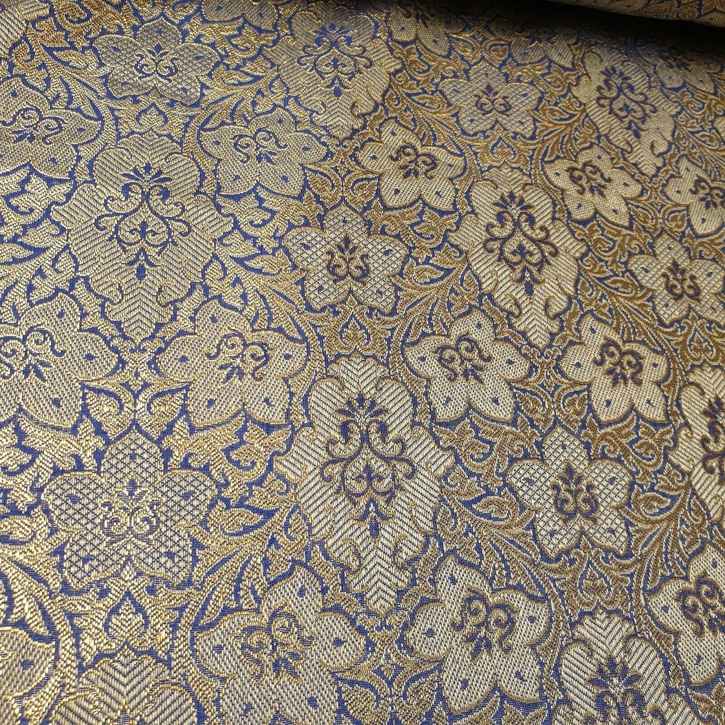 Indian Jacquard Banarasi Brocade Fabric – 44" Wide Print for Dress, Craft & Décor by the Metre