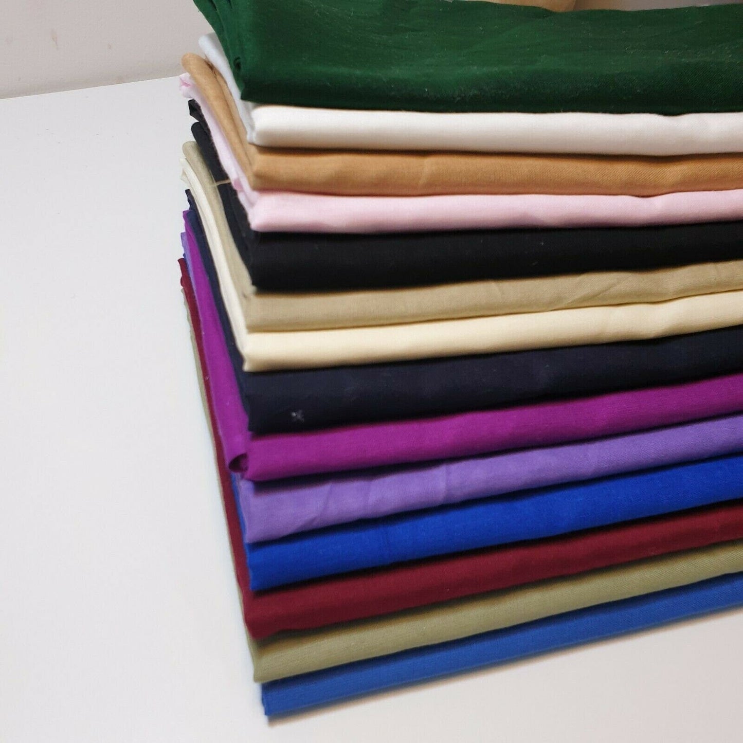 100% Cotton Voile / Rubia Cambric Mercerised Fabric – 90 cm Wide Plain Material for Dressmaking, Lining & Crafts