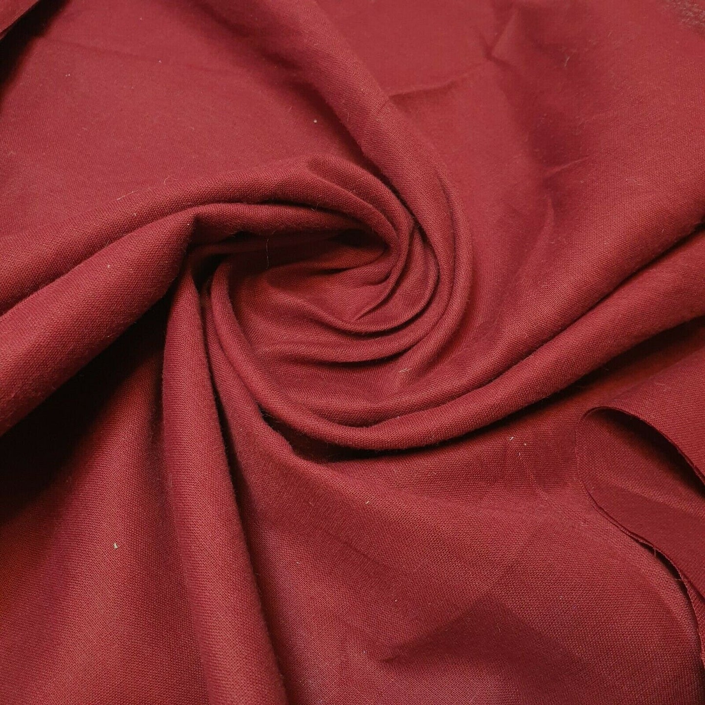 100% Cotton Voile / Rubia Cambric Mercerised Fabric – 90 cm Wide Plain Material for Dressmaking, Lining & Crafts