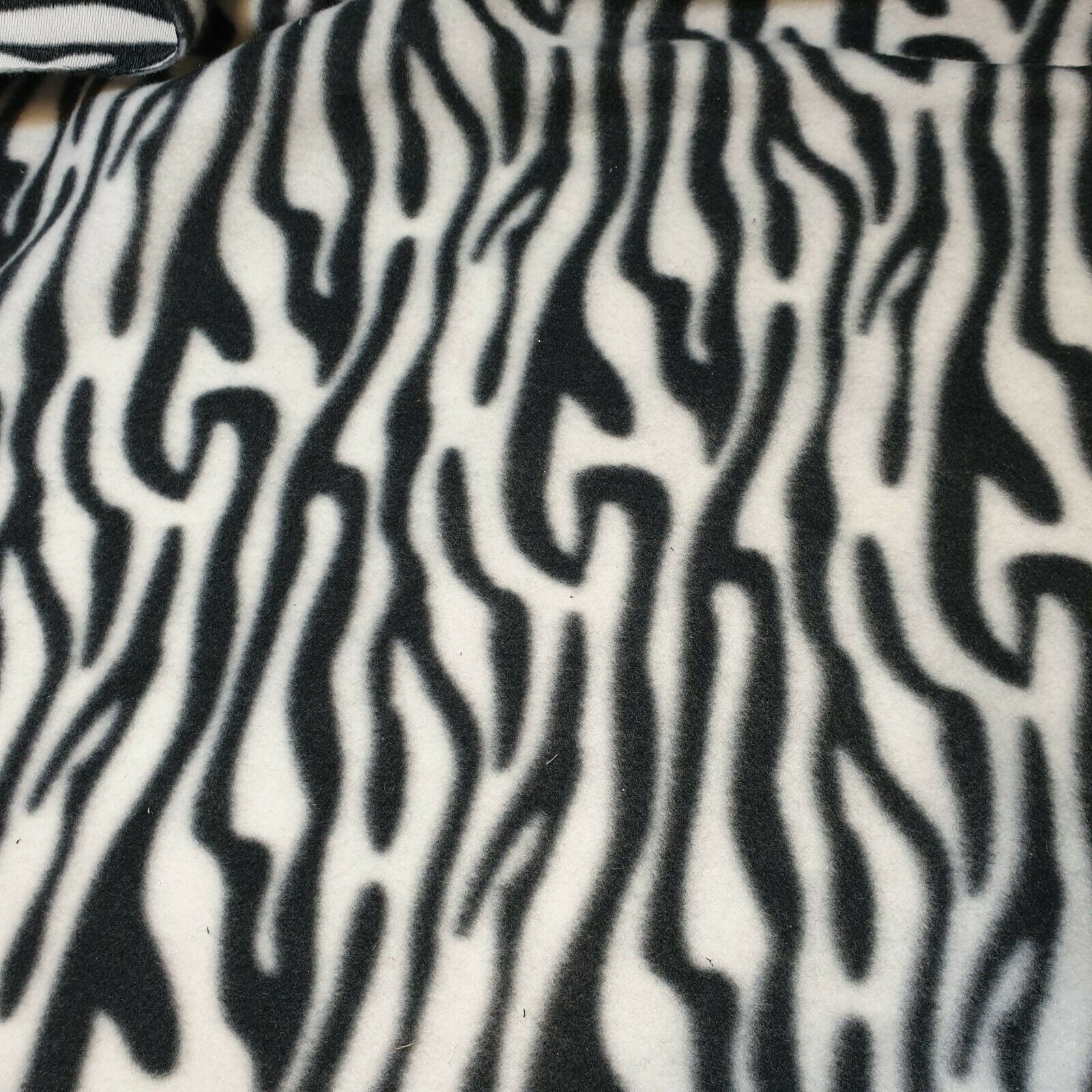 Polar Fleece Fabric – 58