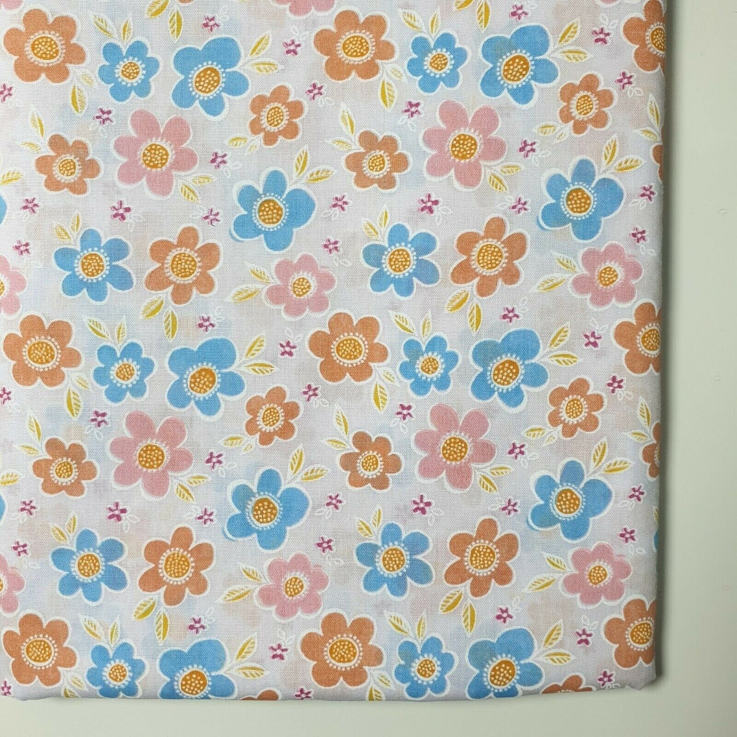 Printed Polycotton Fabric – 44" Wide – Floral, Animal, Nautical, Stars, Stripes, Fruit & Seasonal Craft Material by the Metre