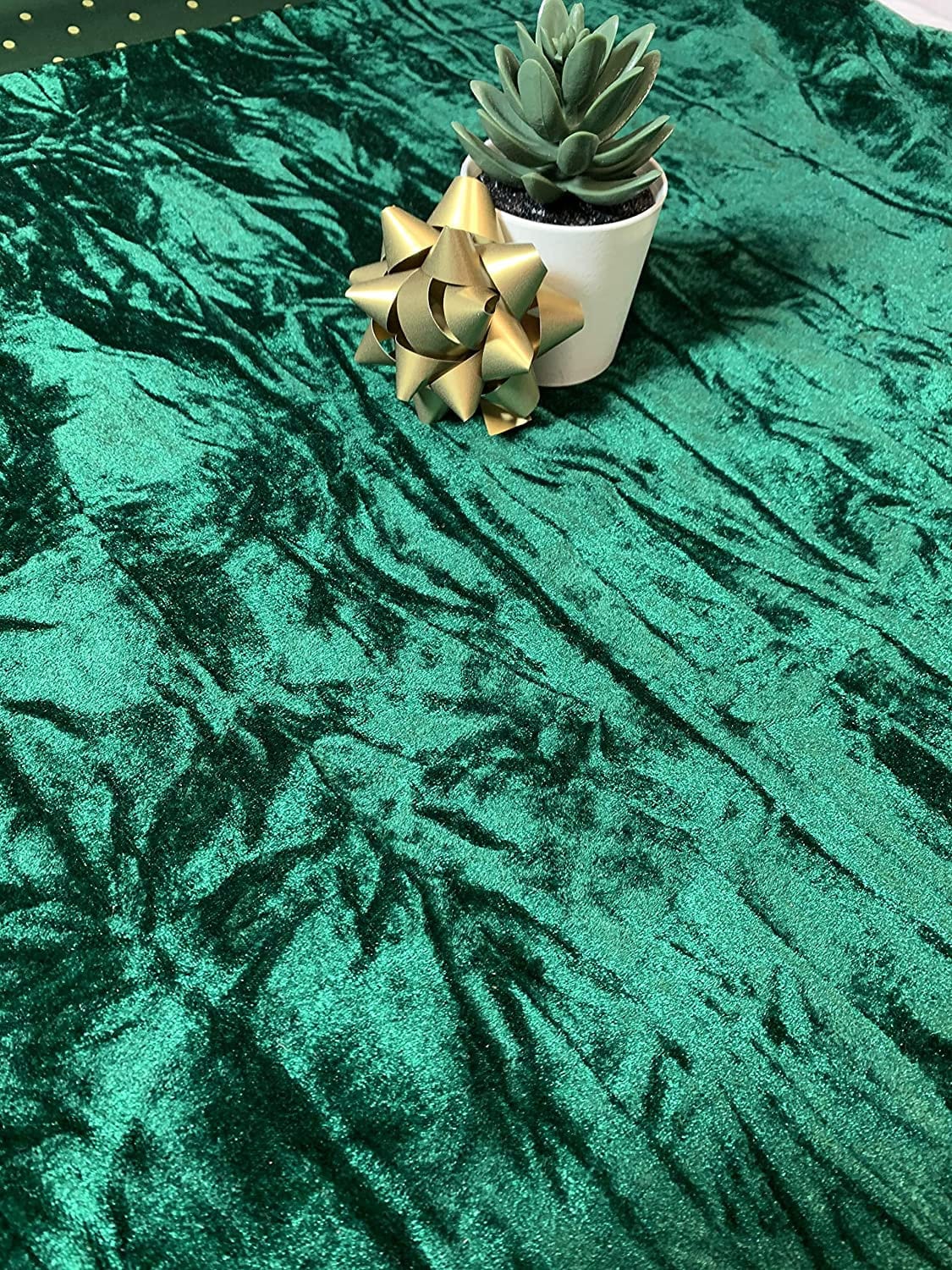 Premium Marble Crushed Velvet Fabric – 58