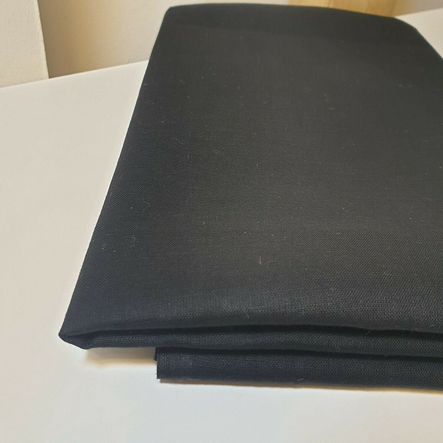 100% Cotton Voile / Rubia Cambric Mercerised Fabric – 90 cm Wide Plain Material for Dressmaking, Lining & Crafts