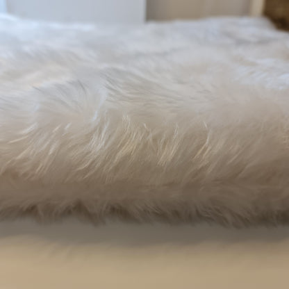 Fun Faux Fur Fabric – Soft Luxury Short Pile Furry Material for Crafts, Costumes & Décor by the Metre