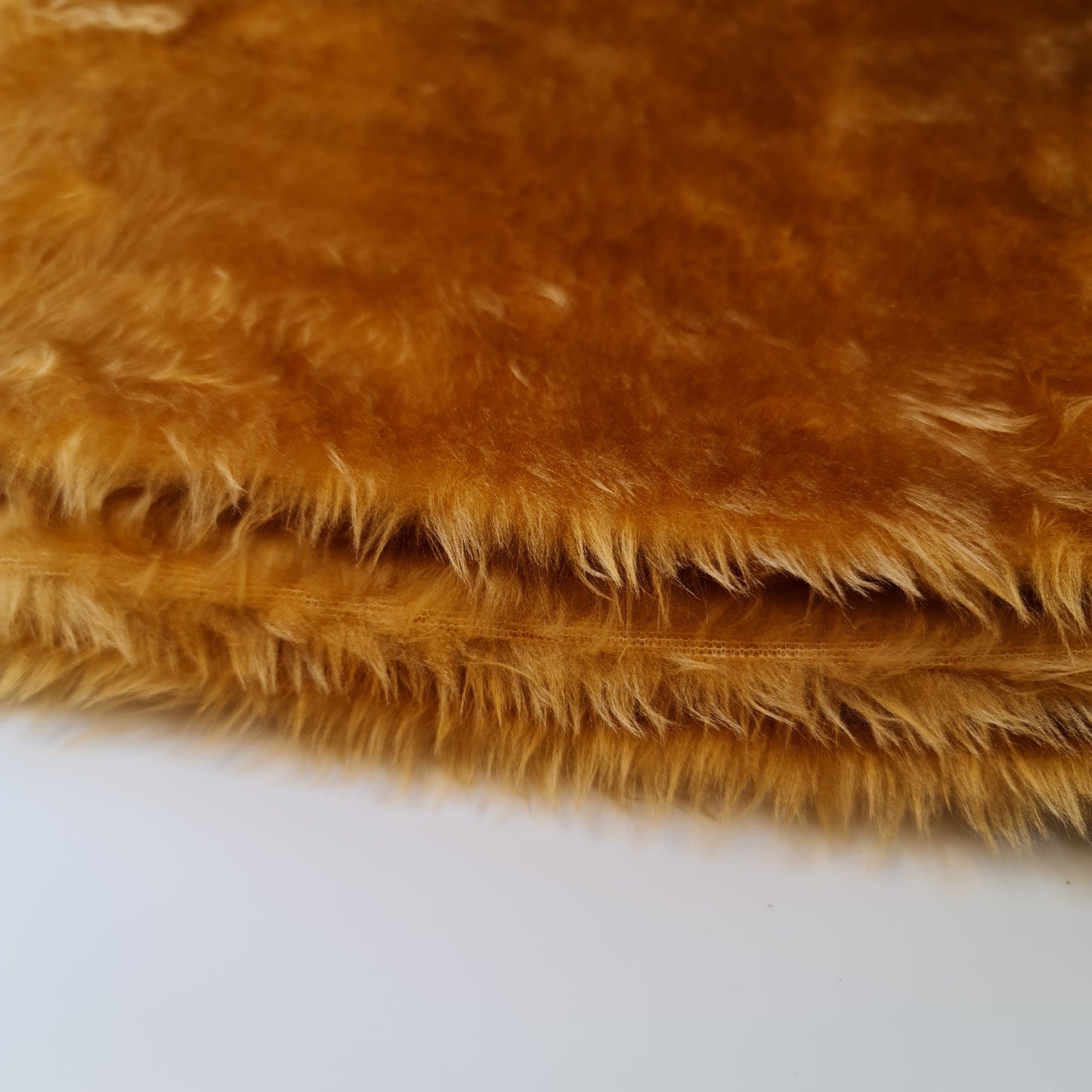Fun Faux Fur Fabric – Soft Luxury Short Pile Furry Material for Crafts, Costumes & Décor by the Metre