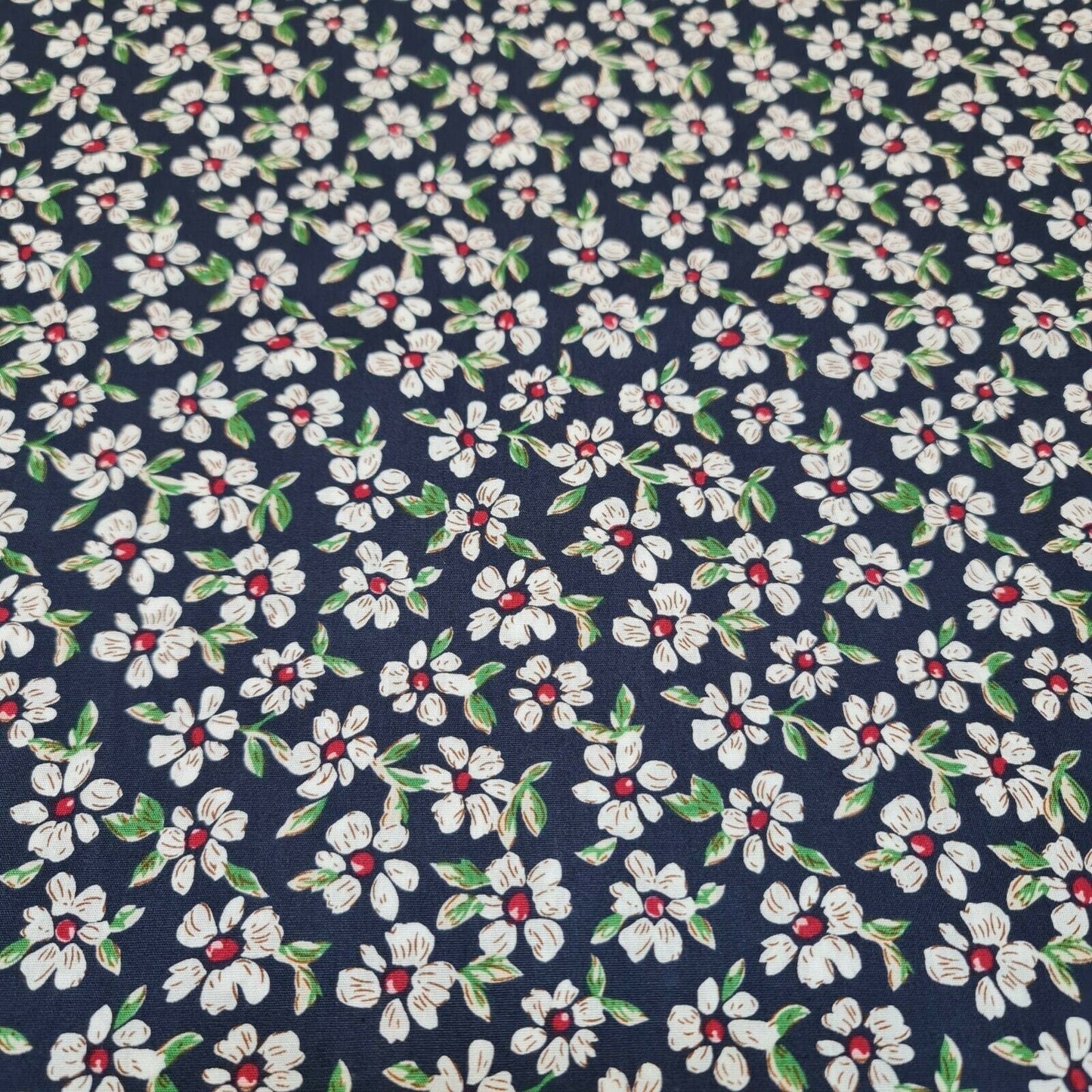 100% Cotton Poplin Floral Daisy Spring Bloom Print Fabric – 58" Wide Soft Dress & Craft Material by the Metre